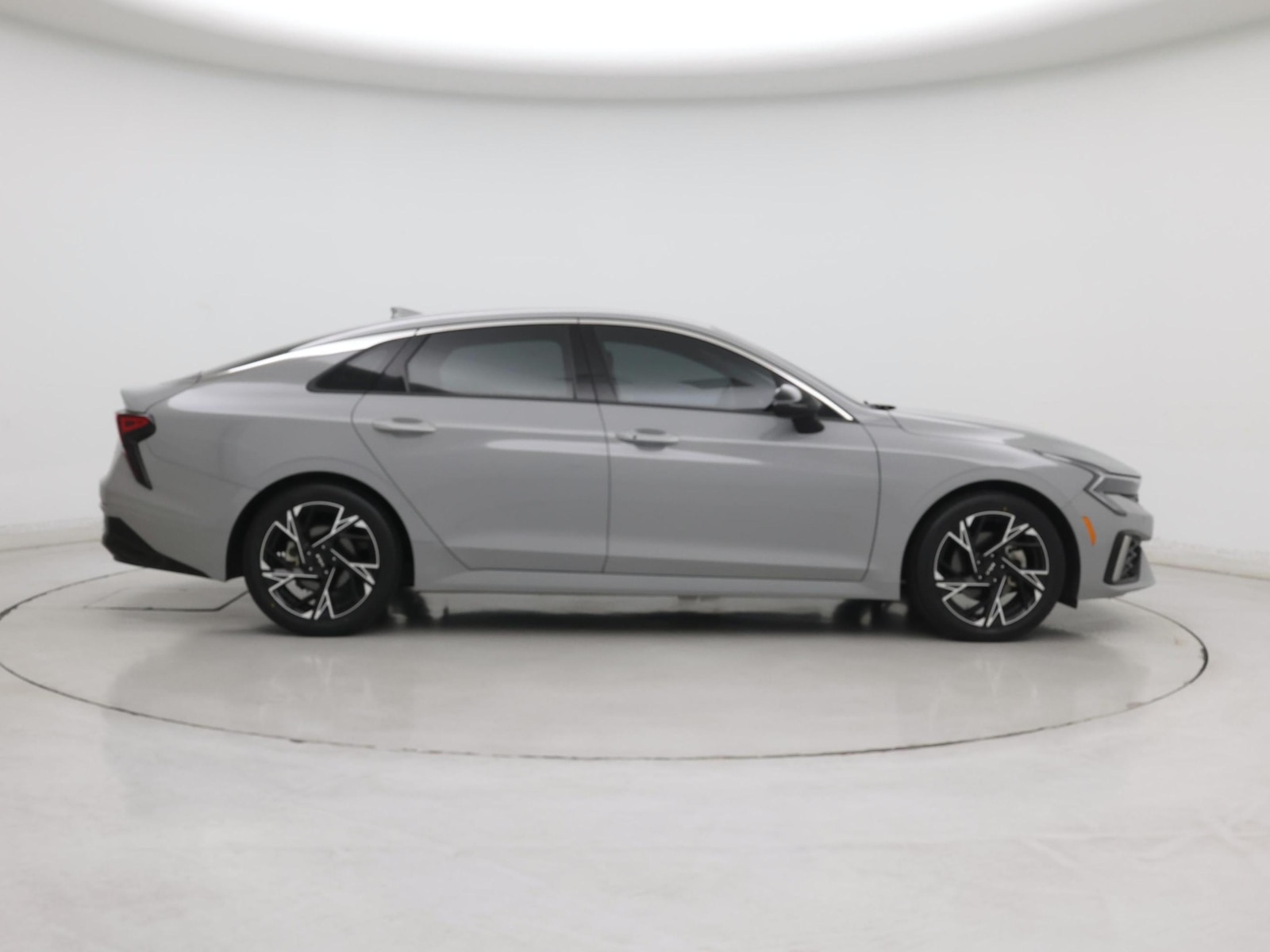 2025 Kia K5 GT-Line - Photo 8