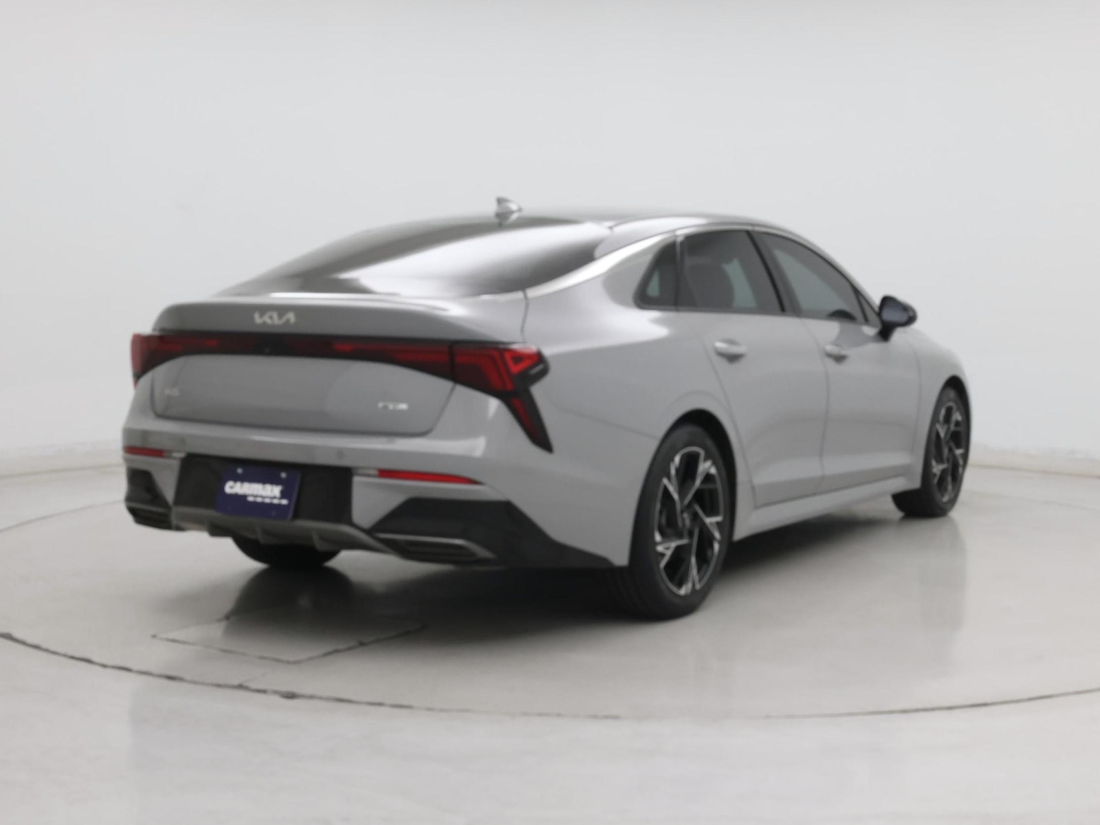2025 Kia K5 GT-Line - Photo 9