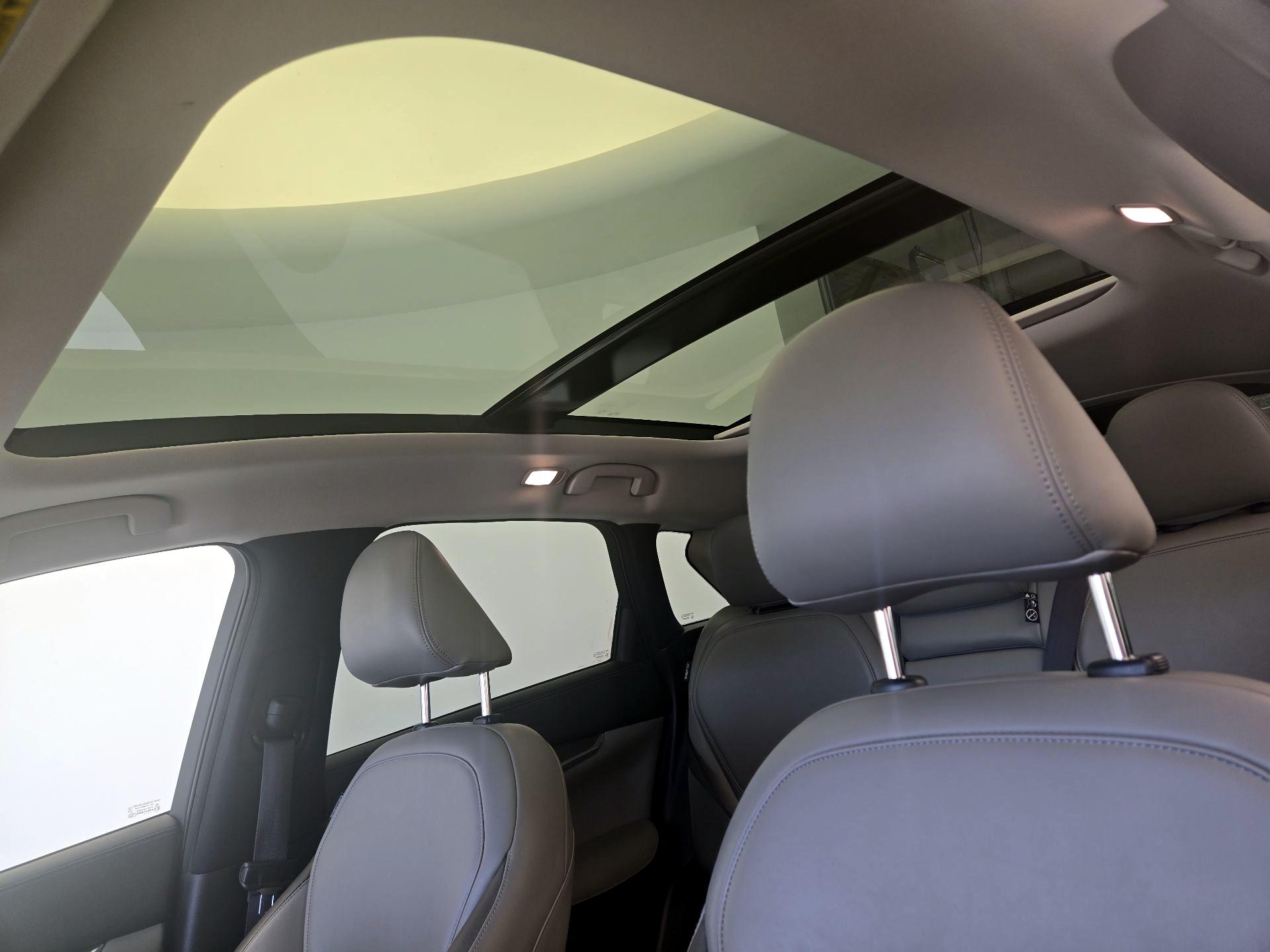Thumbnail: 2023 INFINITI QX50 - 19
