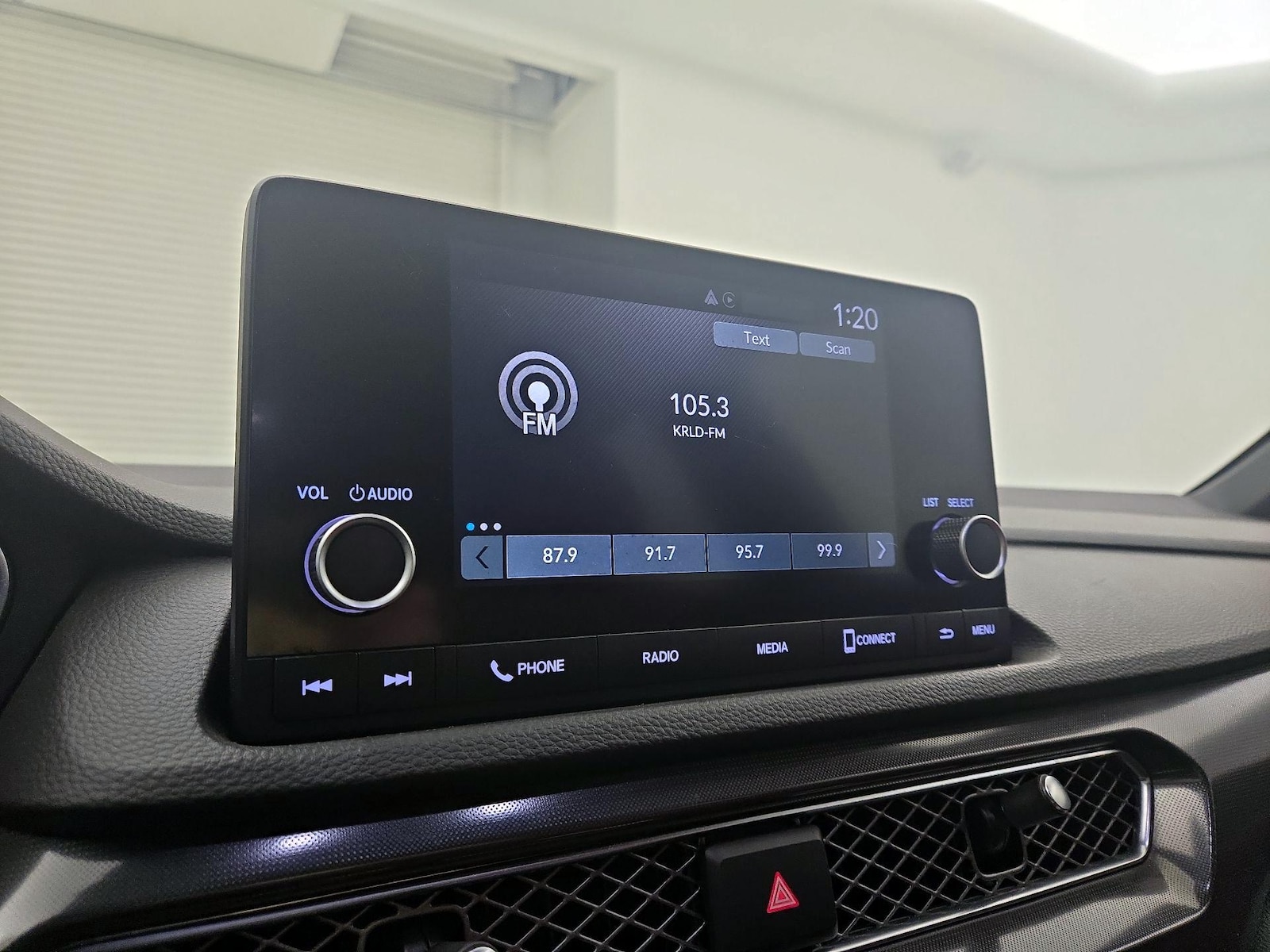 2024 Acura Integra A-Spec - Photo 16