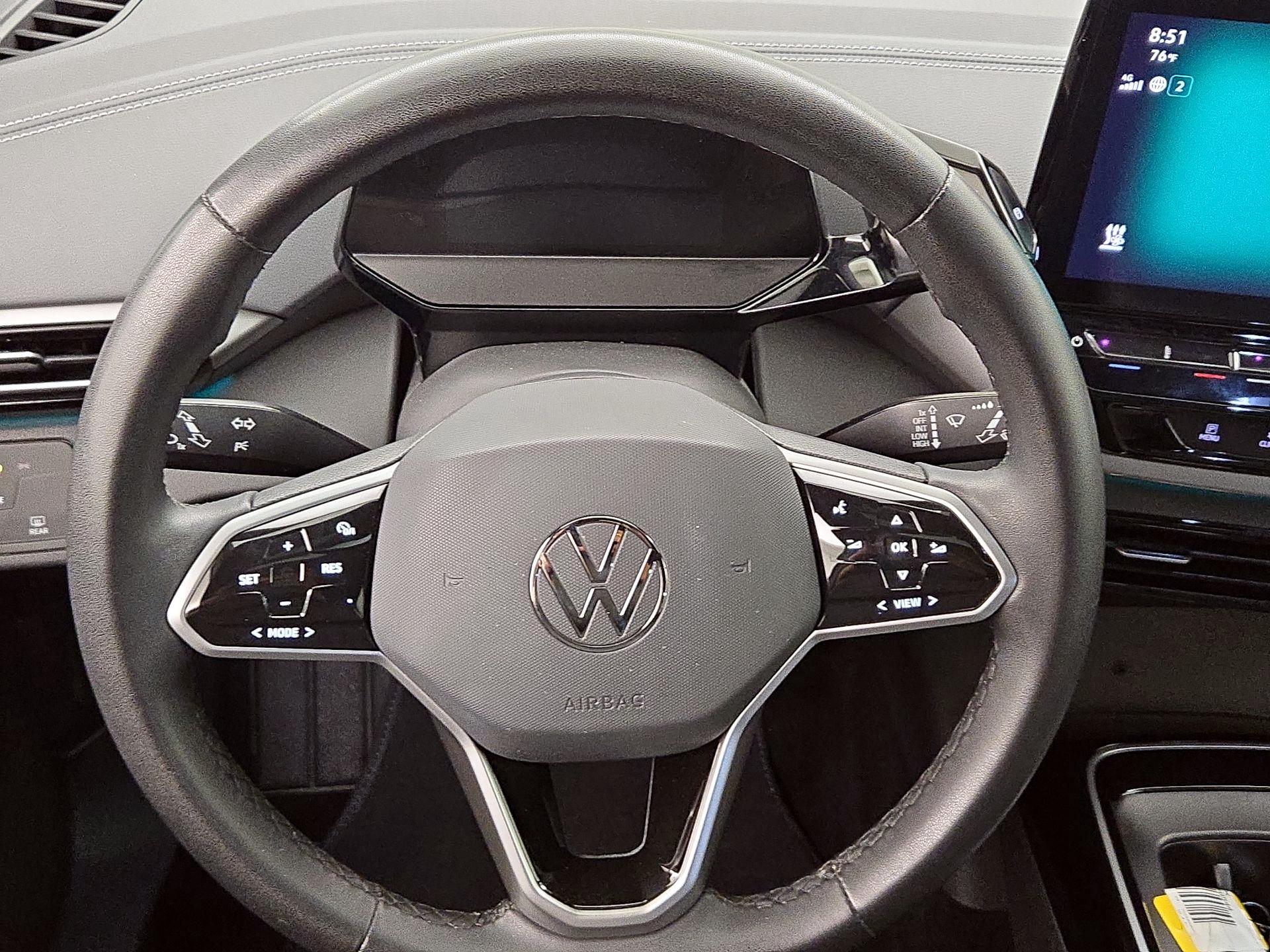 Thumbnail: 2023 Volkswagen ID.4 - 10