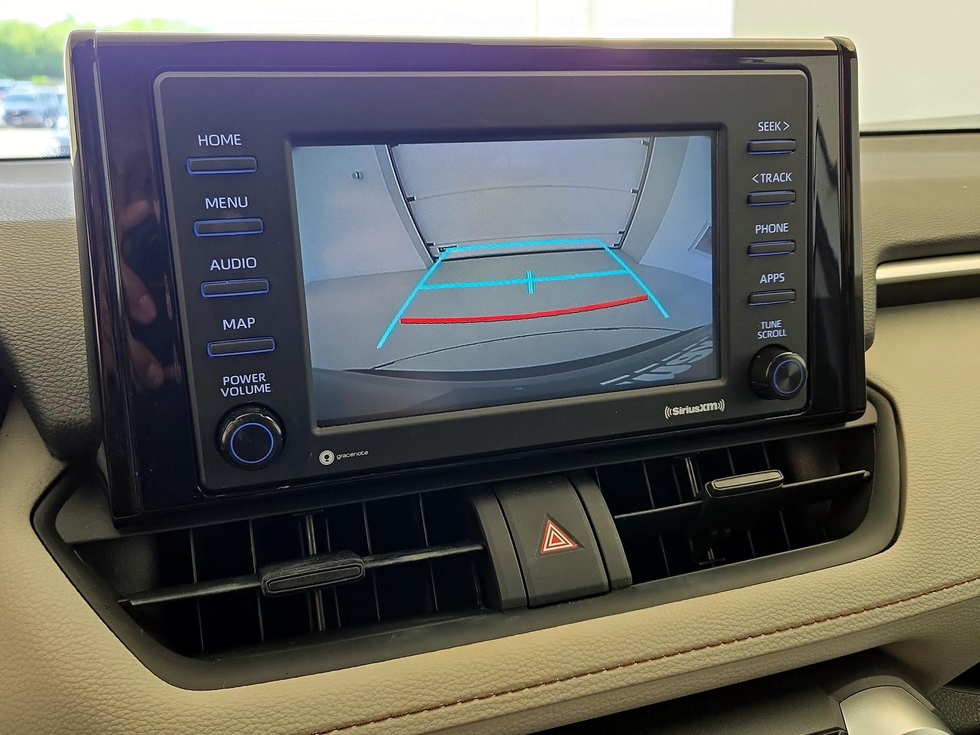 Thumbnail: 2022 Toyota RAV4 - 12