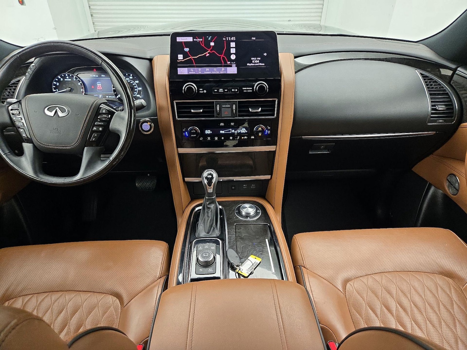 2023 INFINITI QX80 Sensory 4WD - Photo 10