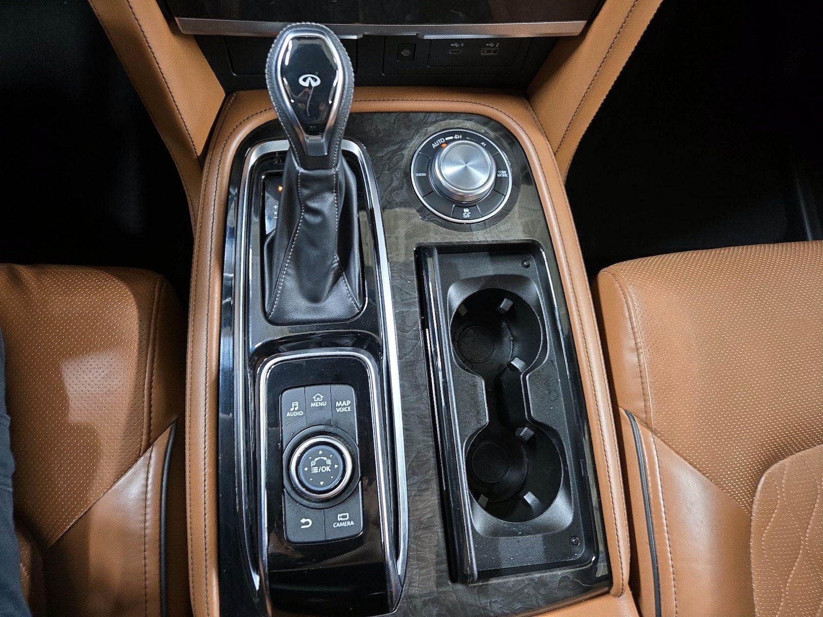 2023 INFINITI QX80 Sensory 4WD - Photo 19
