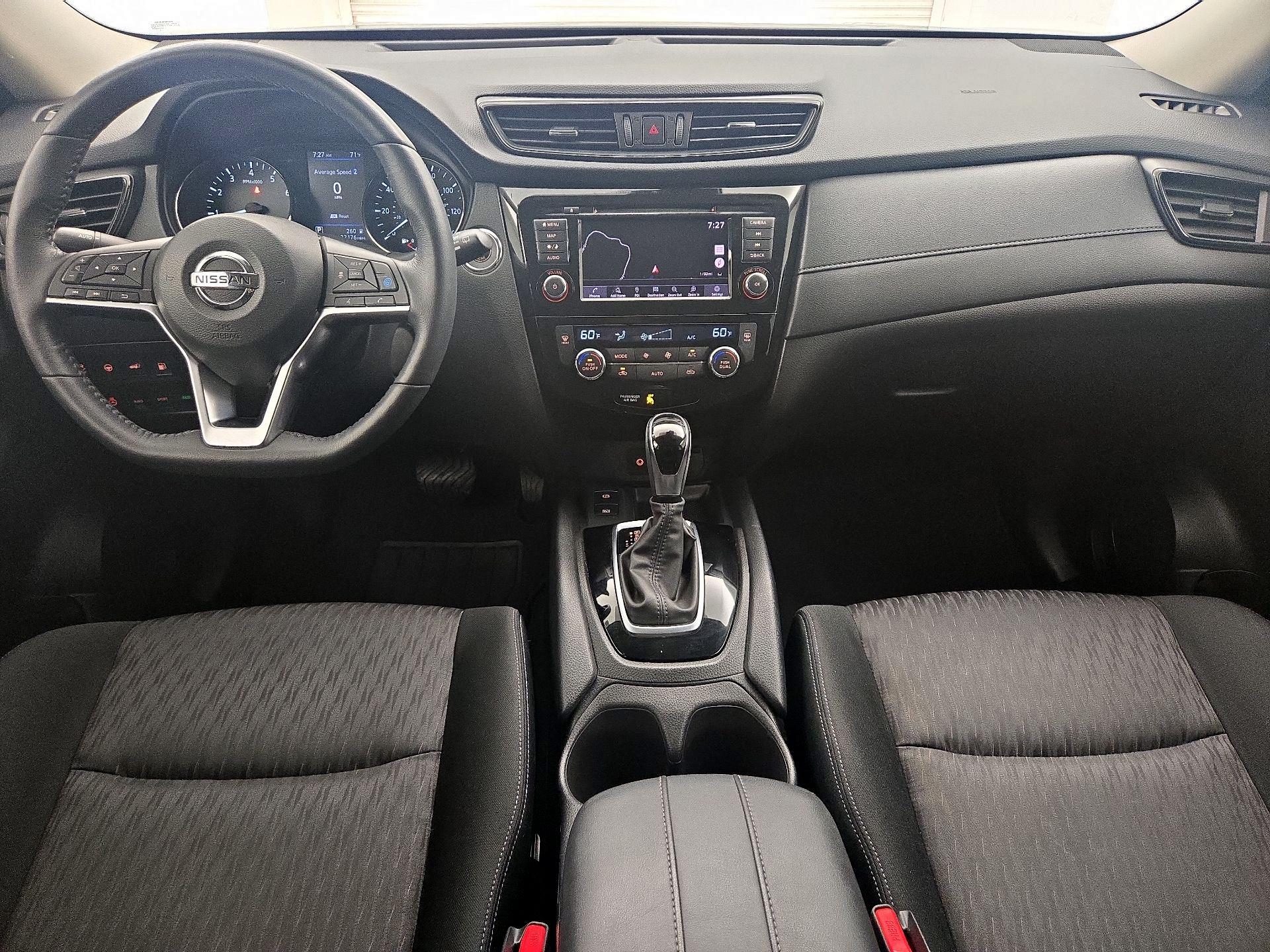 Thumbnail: 2020 Nissan Rogue - 9