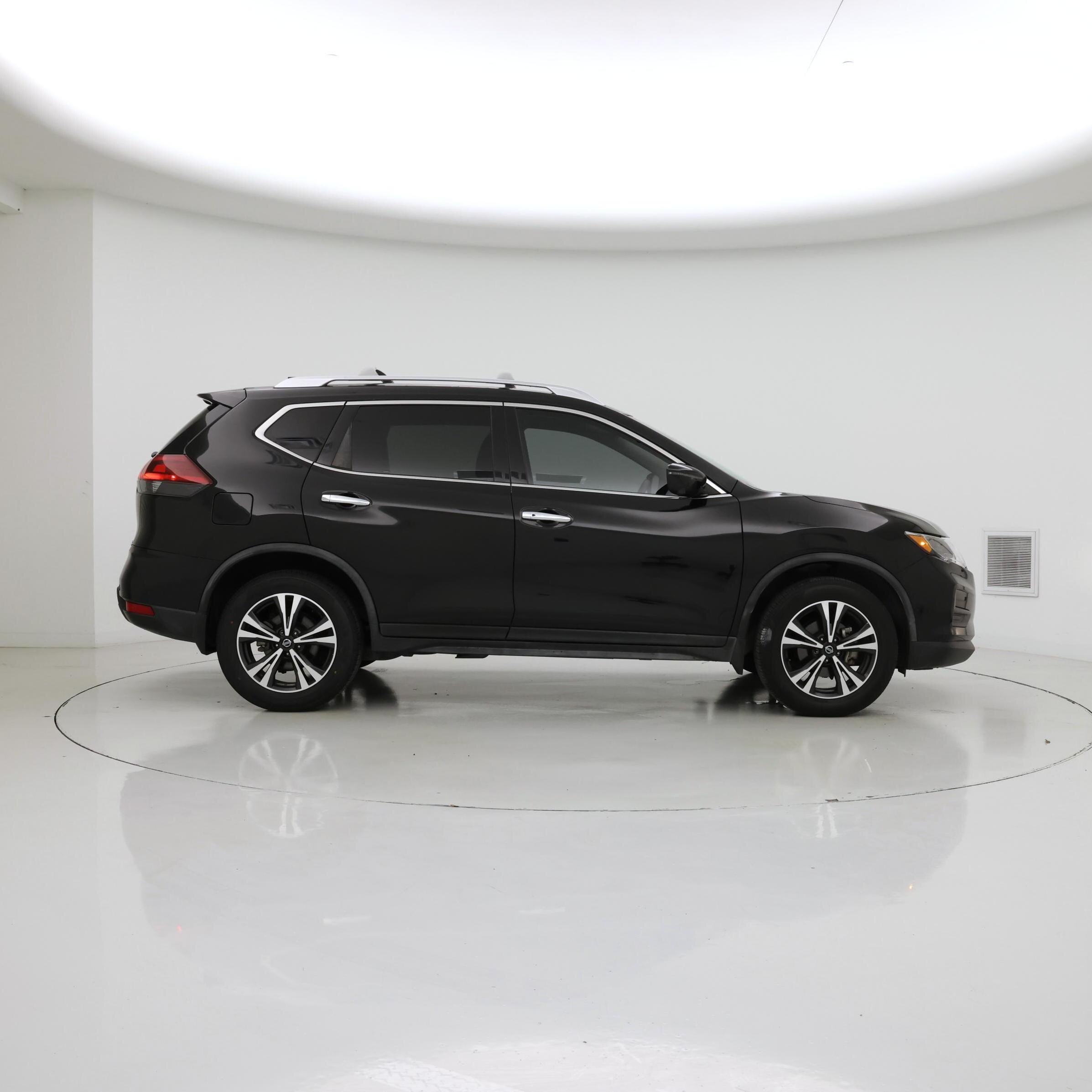 Thumbnail: 2020 Nissan Rogue - 7