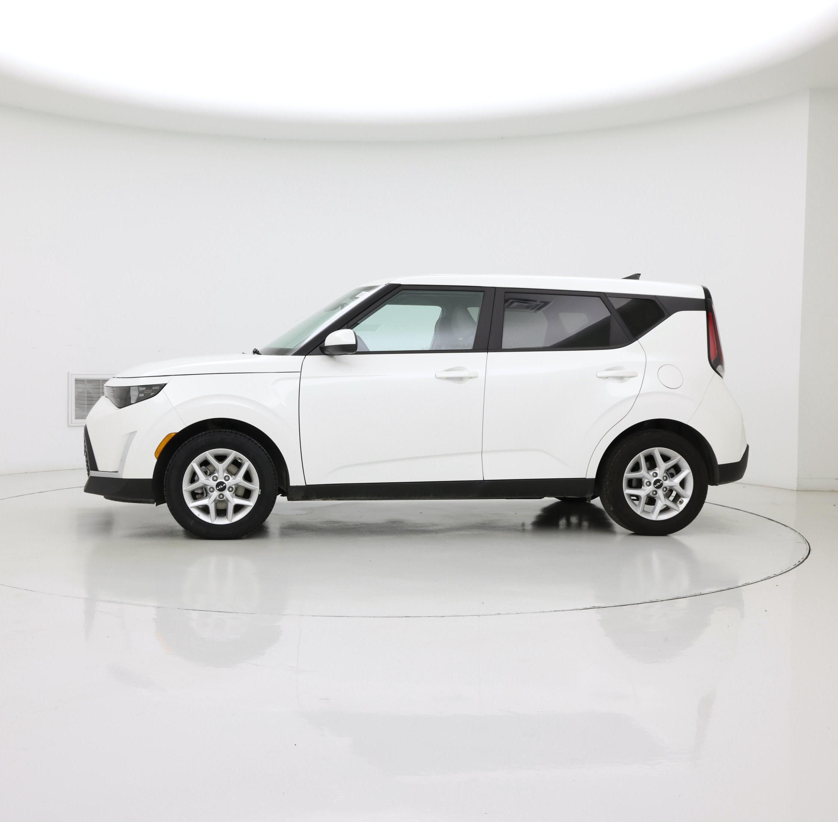 Thumbnail: 2025 Kia Soul - 3