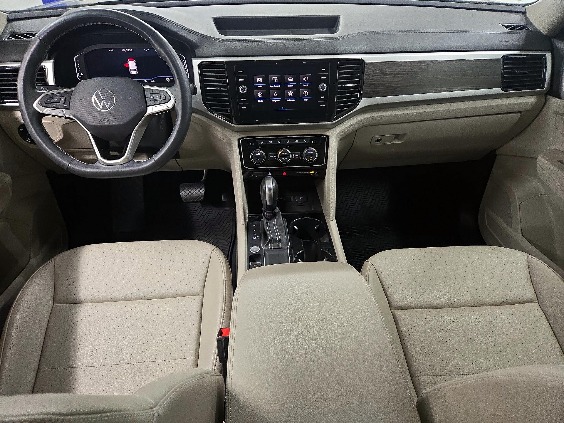 Thumbnail: 2022 Volkswagen Atlas - 9