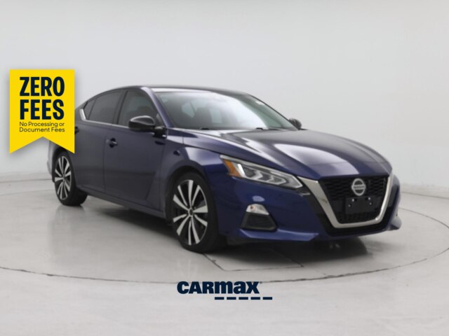 Blue 2020 Nissan Altima Sedan Front-Wheel Drive Automatic