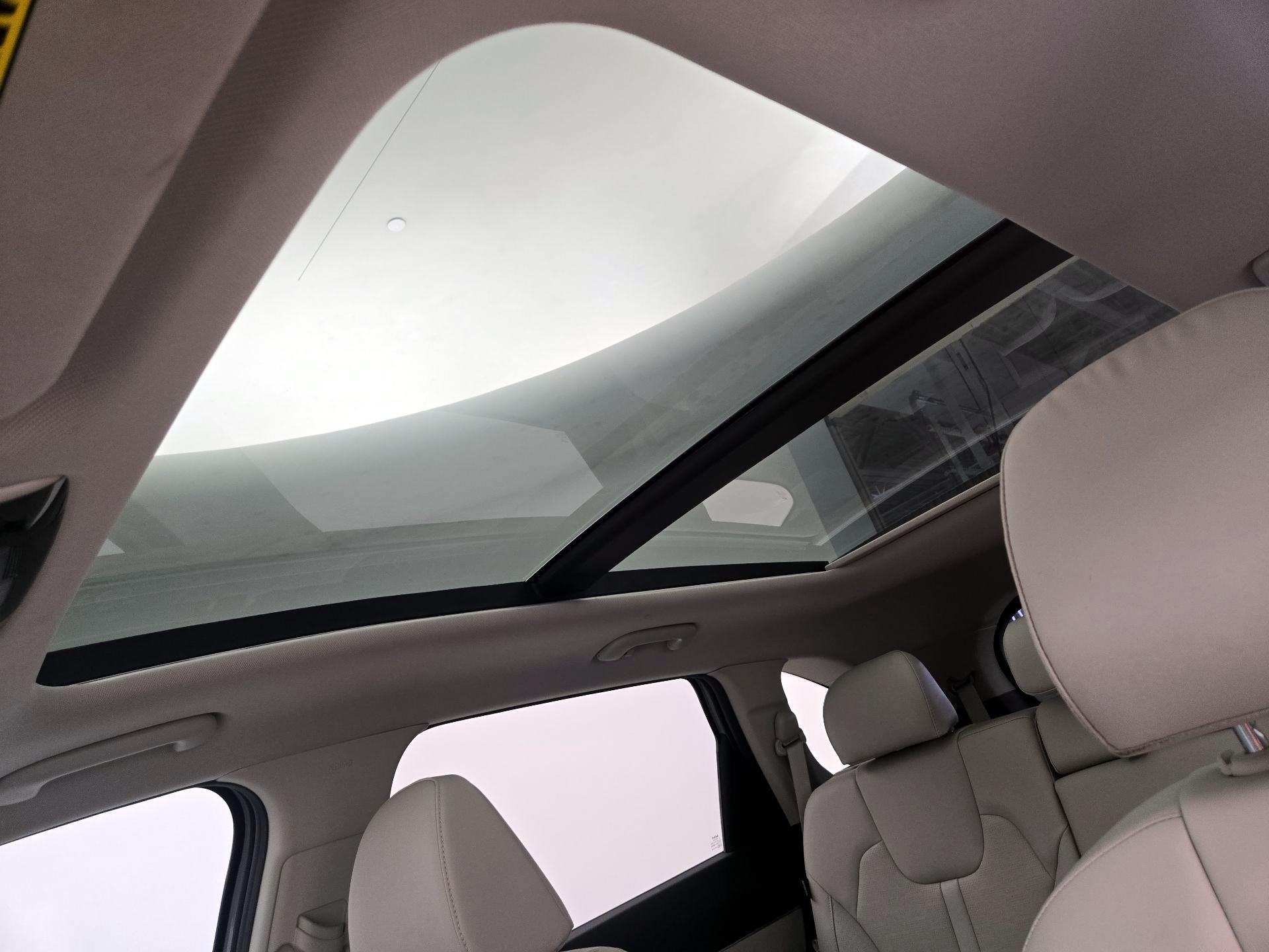 Thumbnail: 2025 Kia Sorento - 20