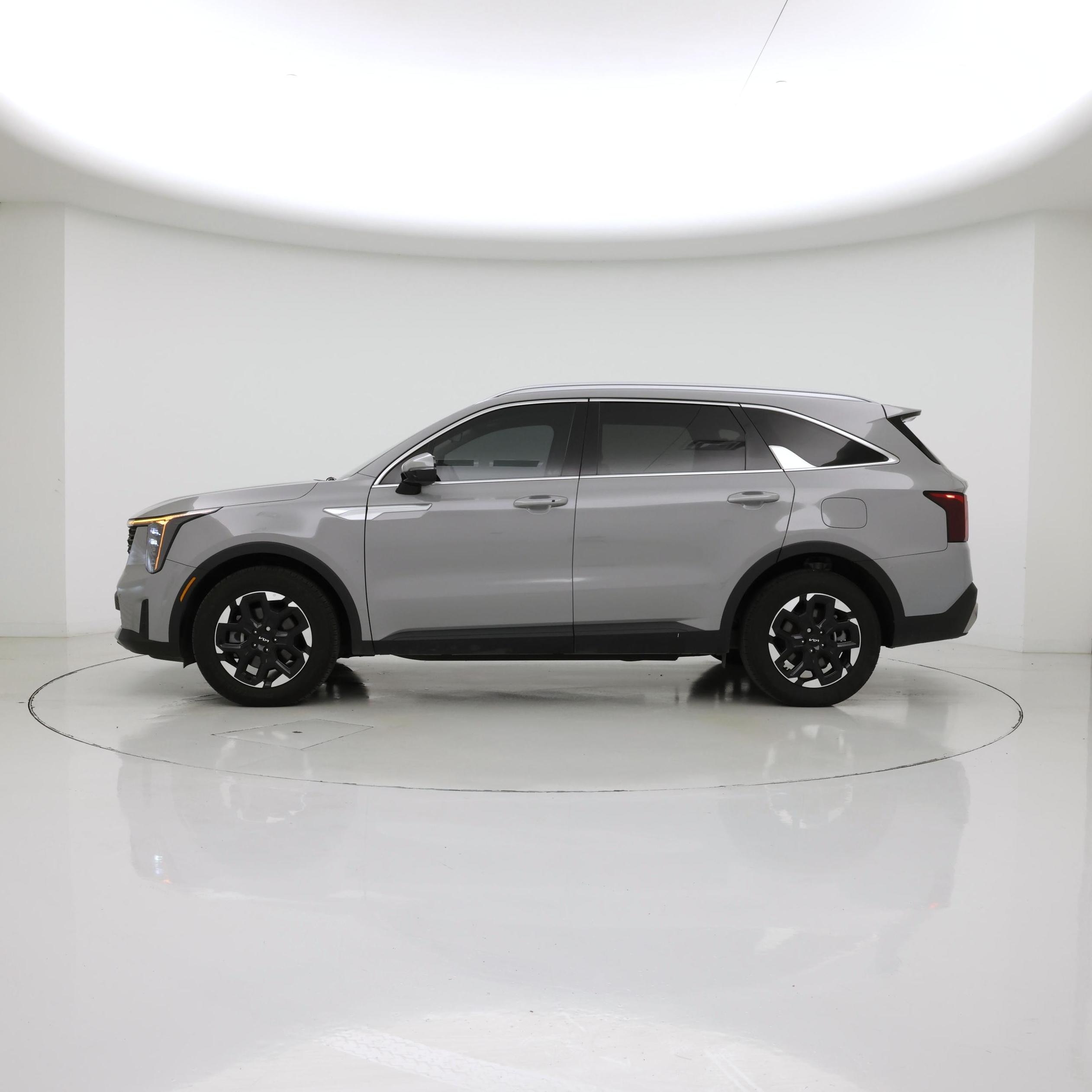 Thumbnail: 2025 Kia Sorento - 3
