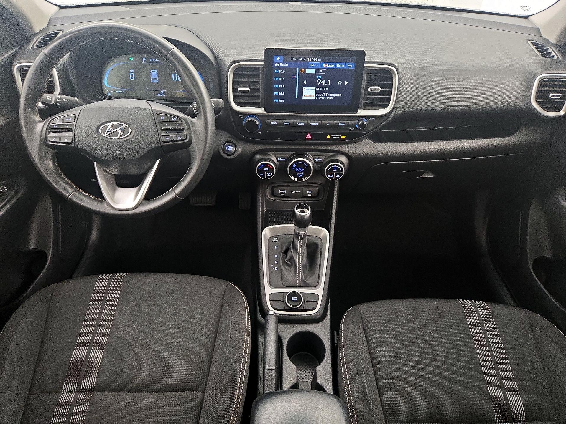 Thumbnail: 2025 Hyundai Venue - 9