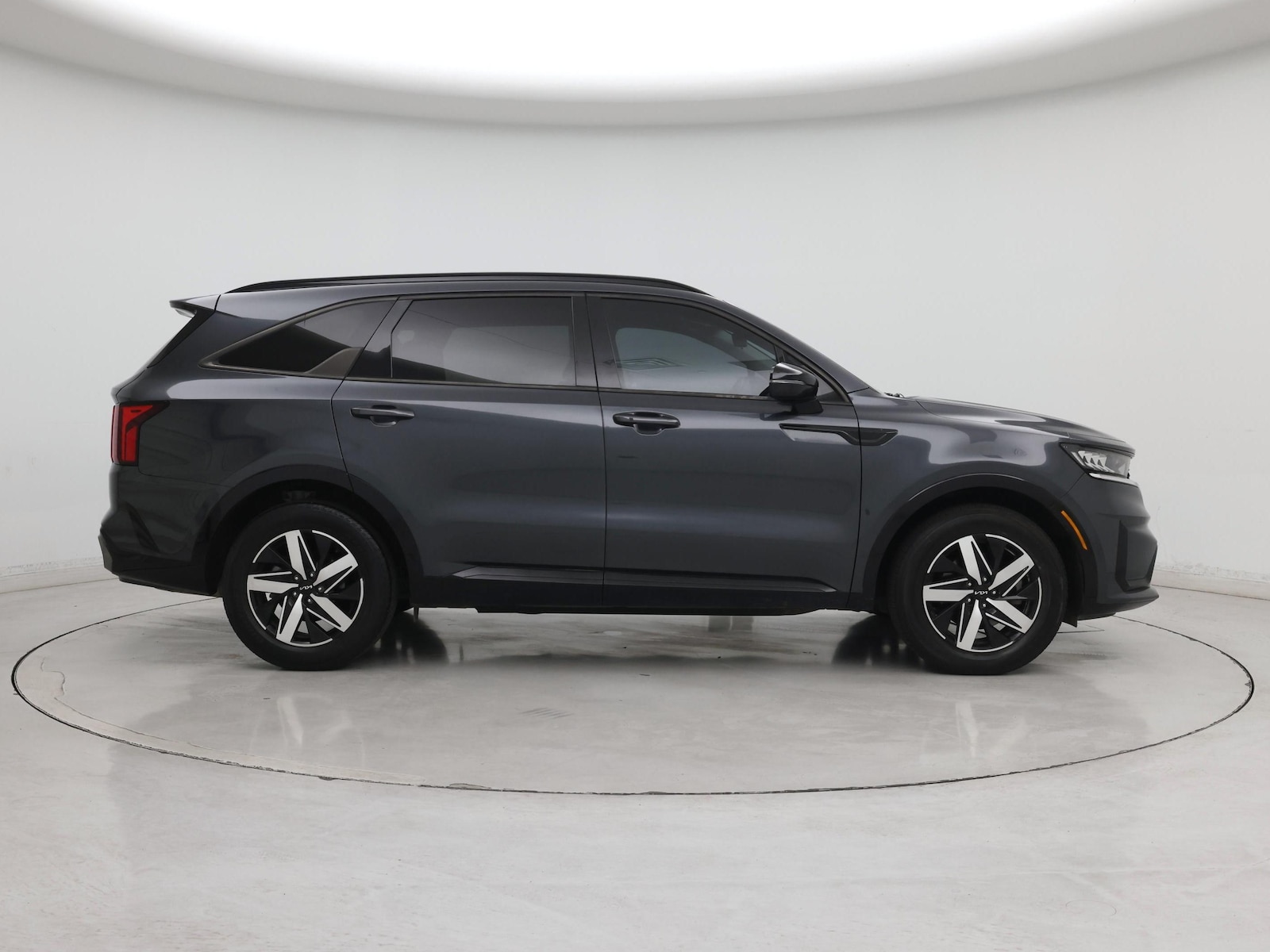 2022 Kia Sorento S - Photo 8