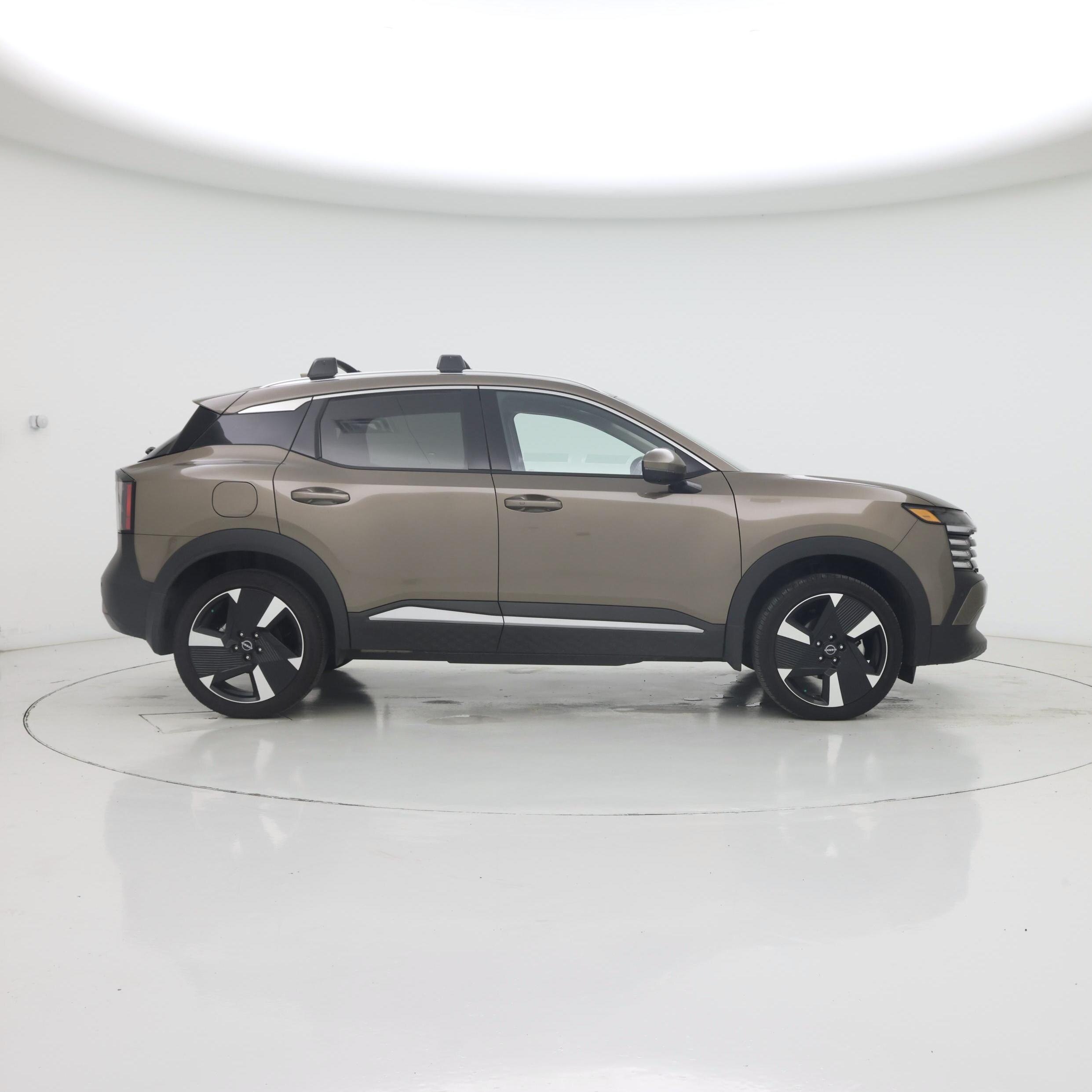 Thumbnail: 2025 Nissan Kicks - 7