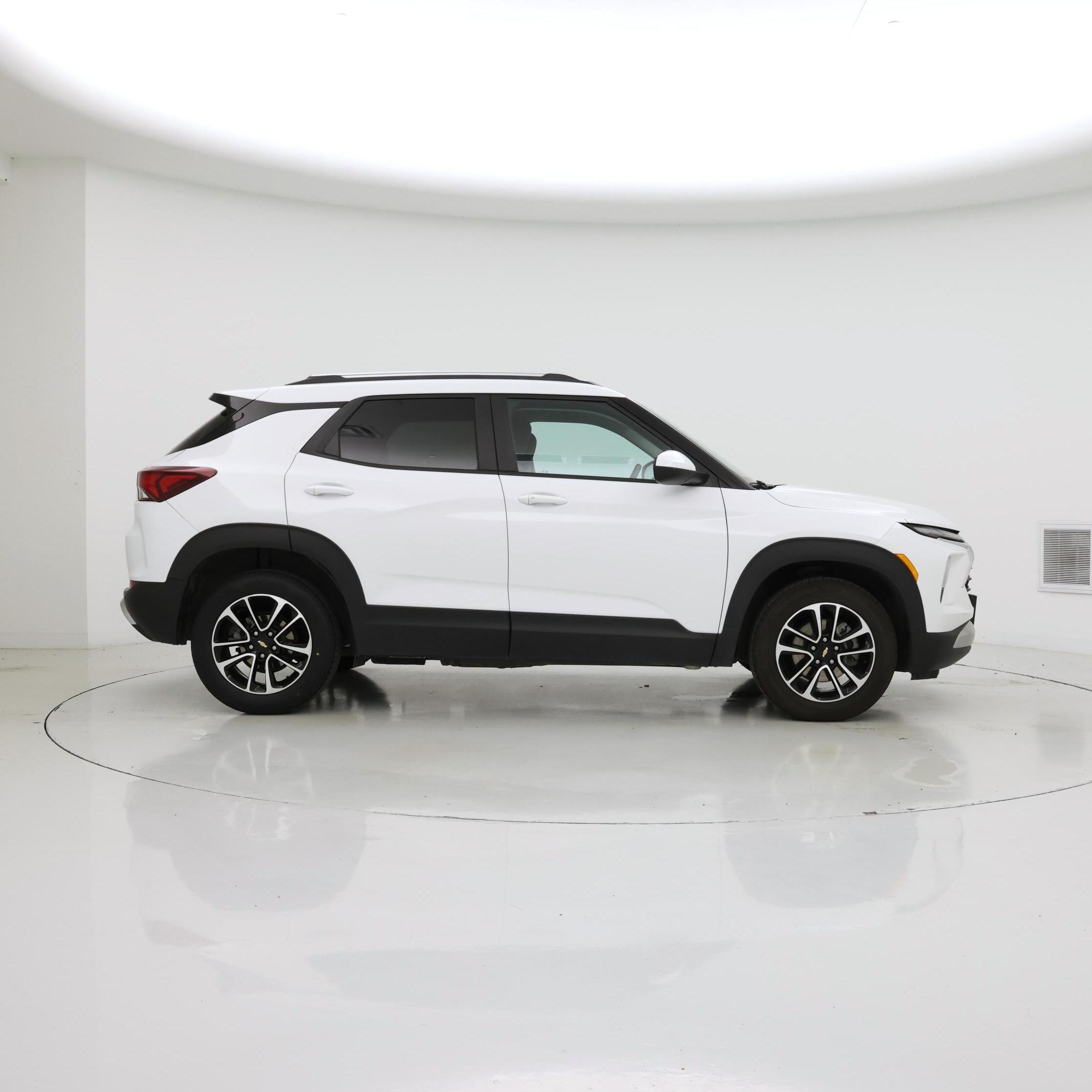 Thumbnail: 2024 Chevrolet TrailBlazer - 7
