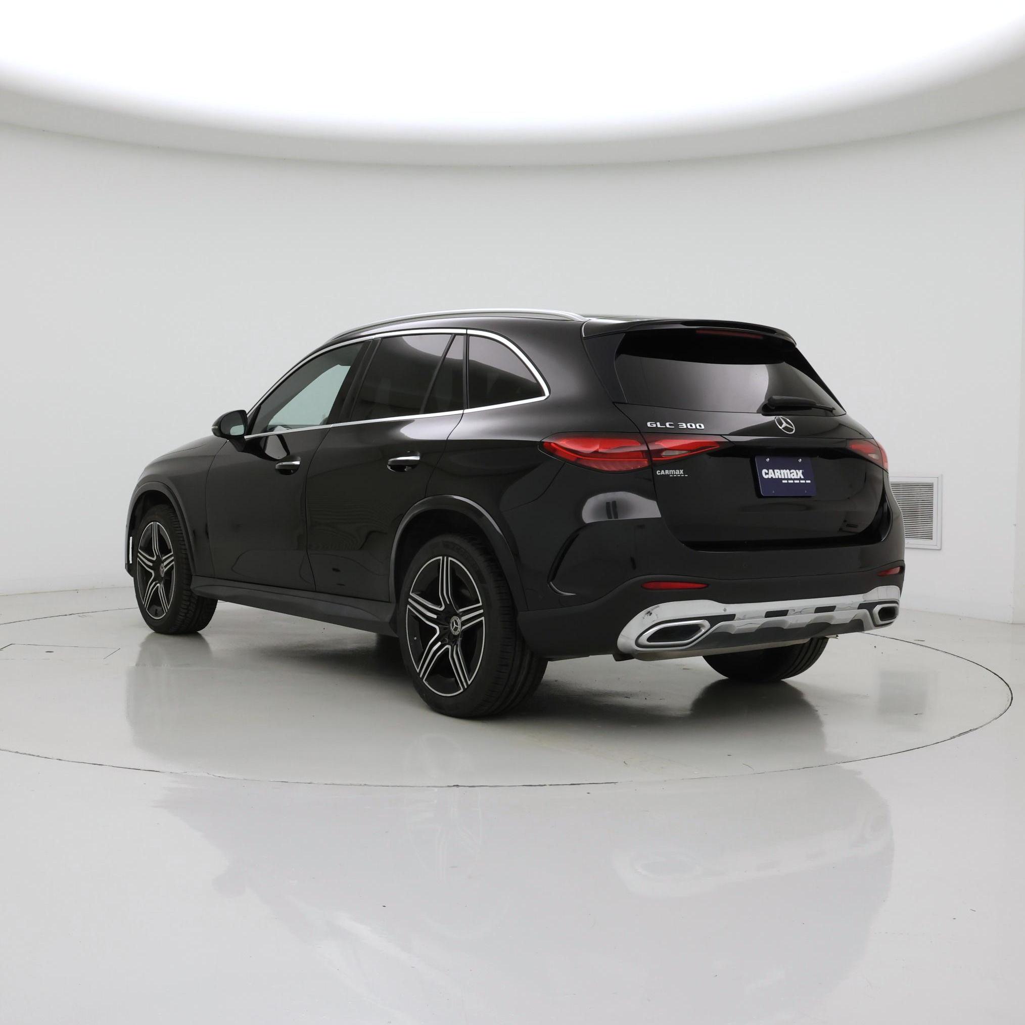 Thumbnail: 2023 Mercedes-Benz GLC - 2