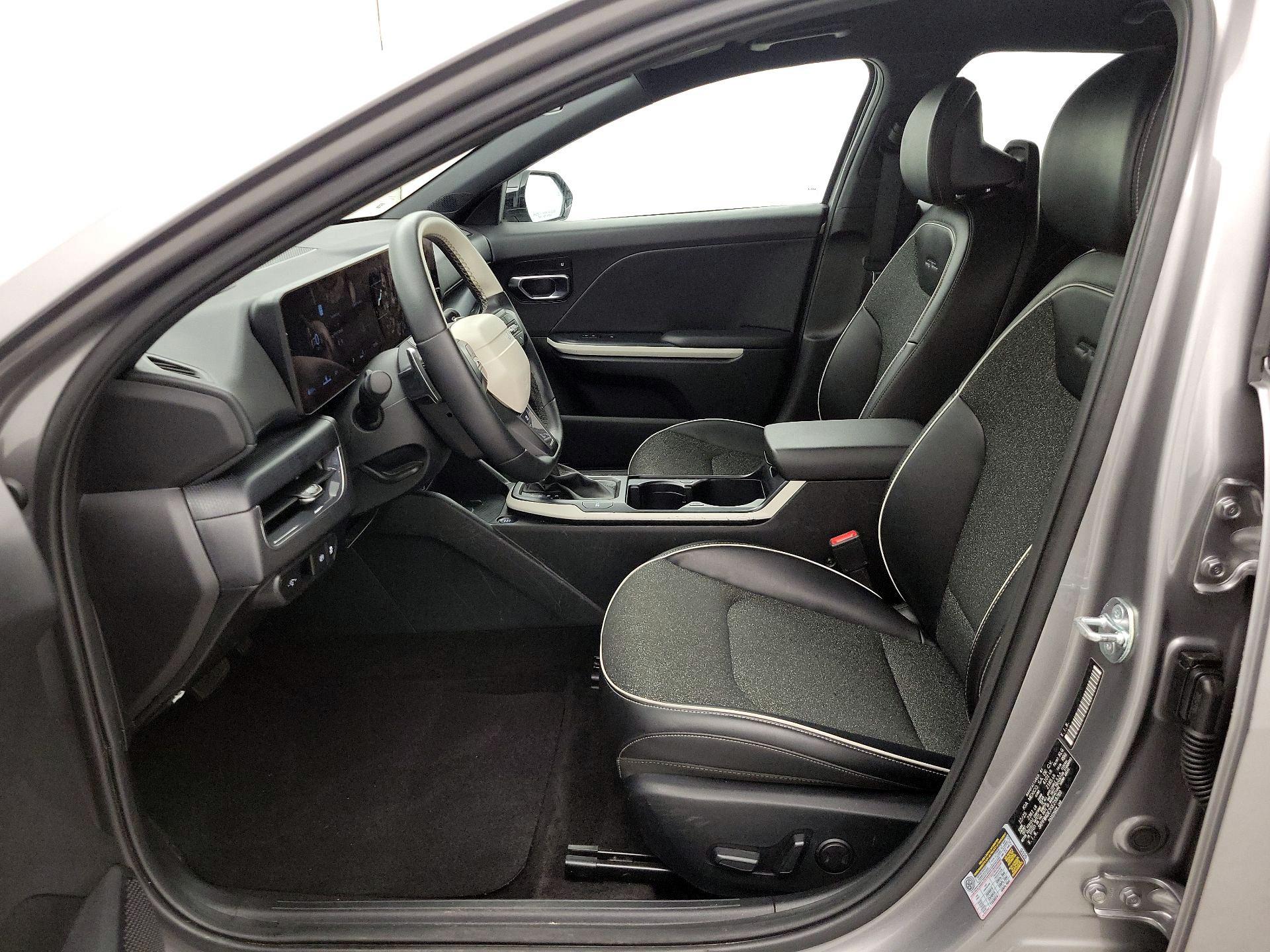 Thumbnail: 2025 Kia K4 - 11