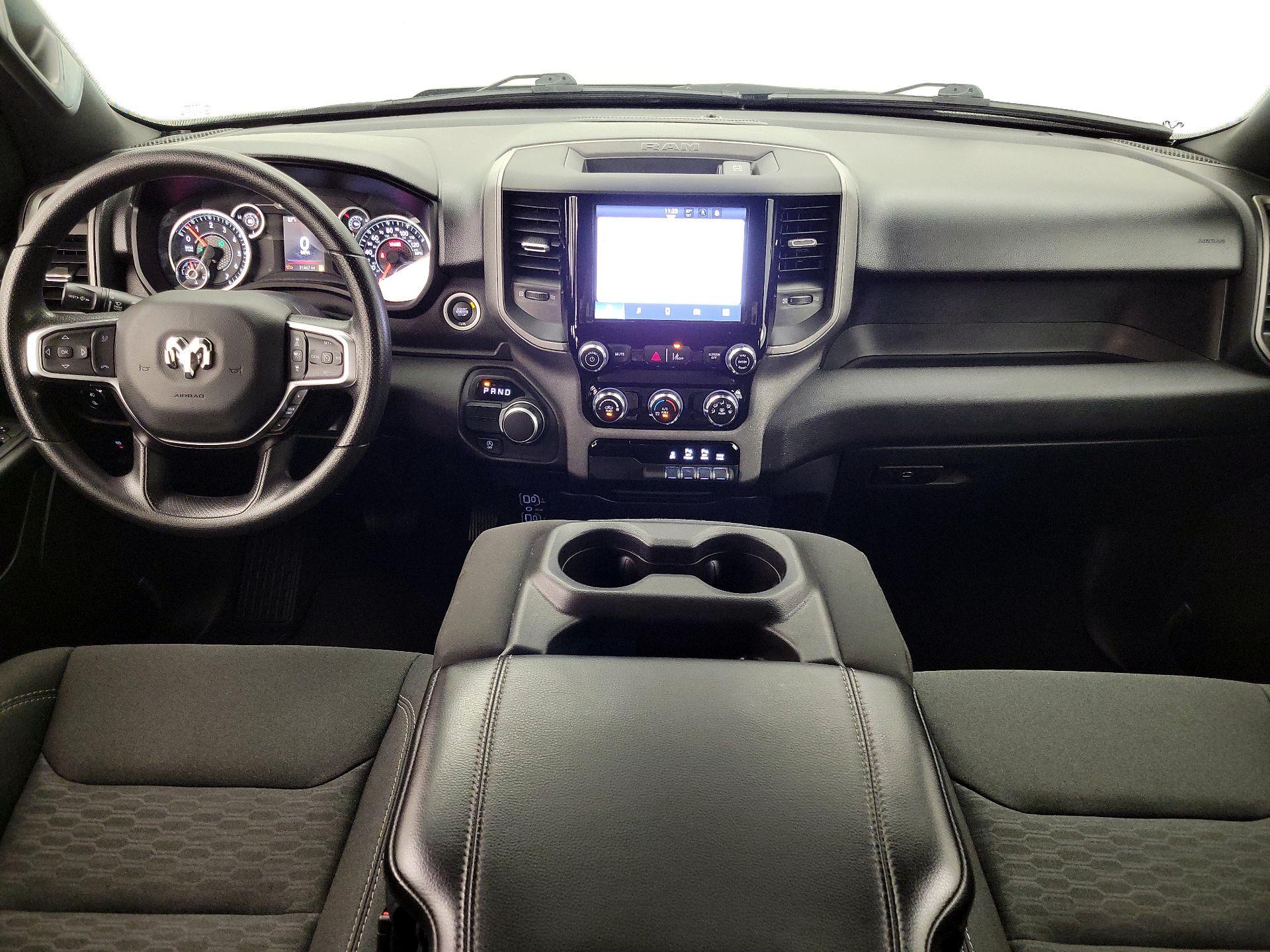 Thumbnail: 2025 RAM 1500 - 9