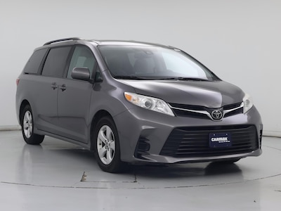 2019 Toyota Sienna LE