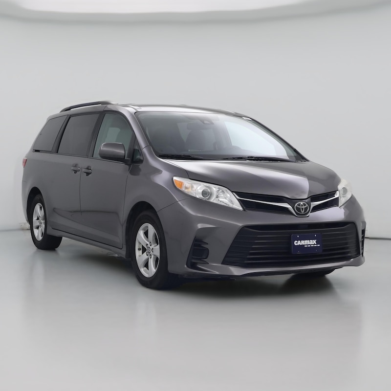 2019 Toyota Sienna LE