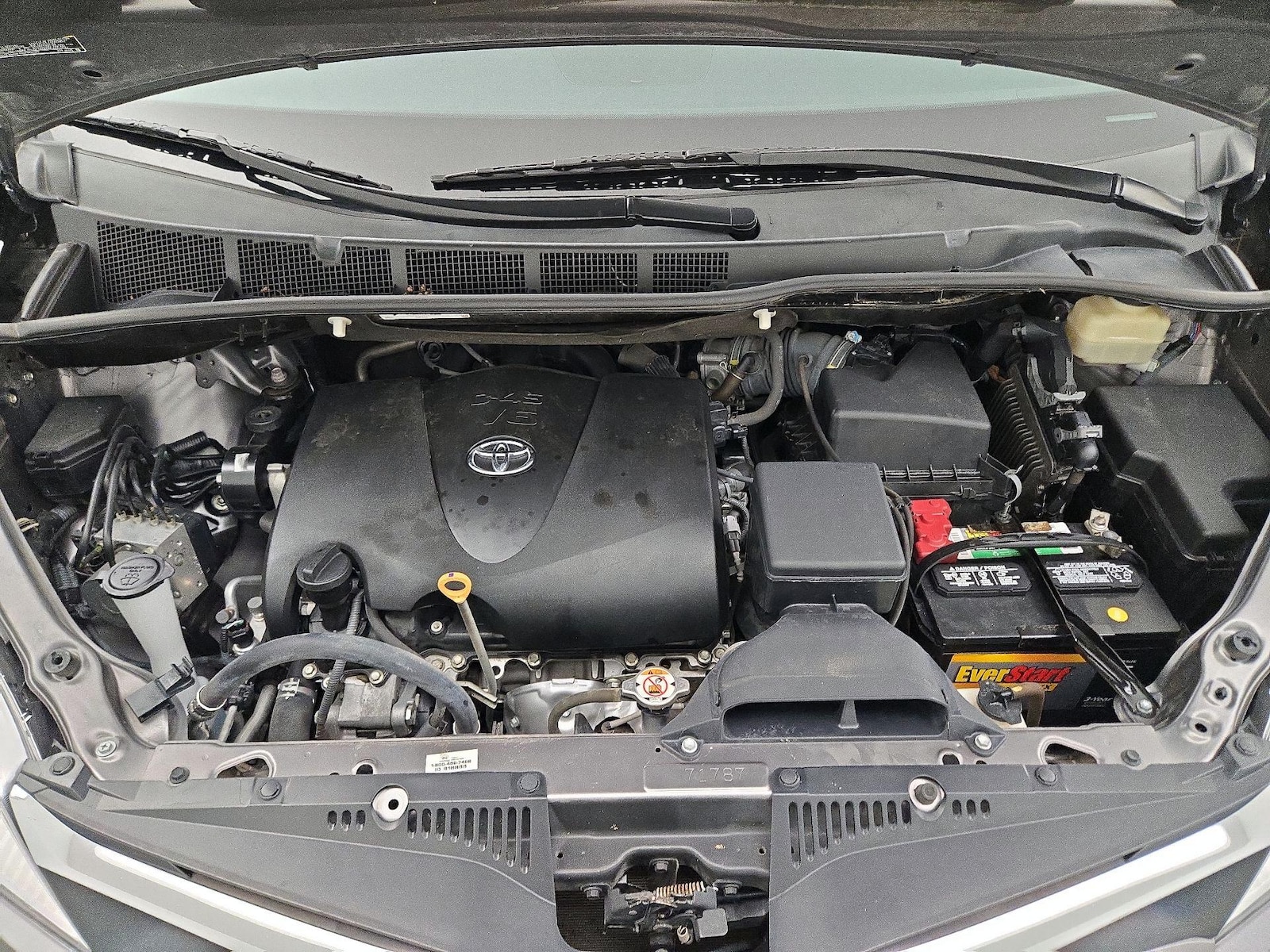 2019 Toyota Sienna LE - Photo 24