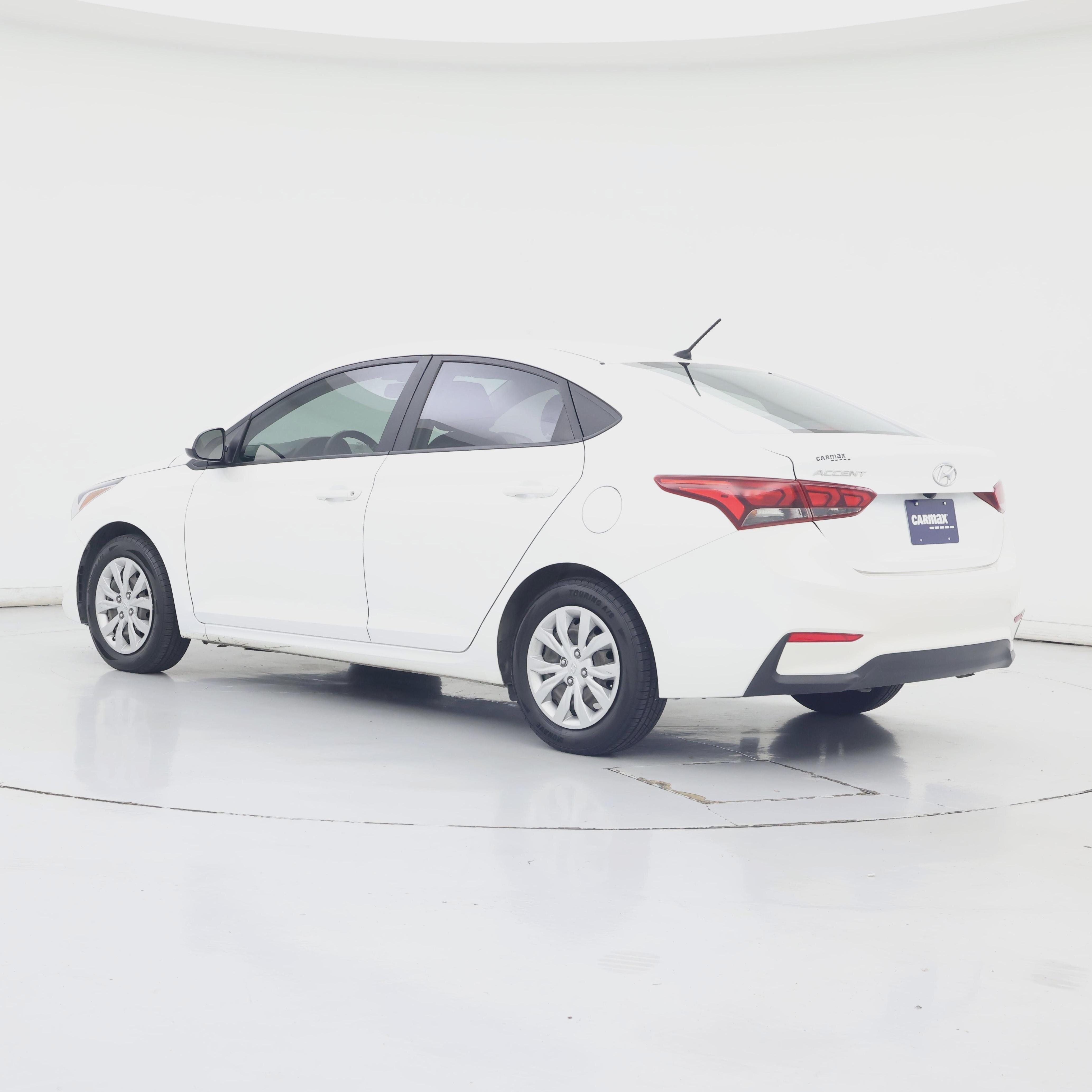Thumbnail: 2020 Hyundai Accent - 4