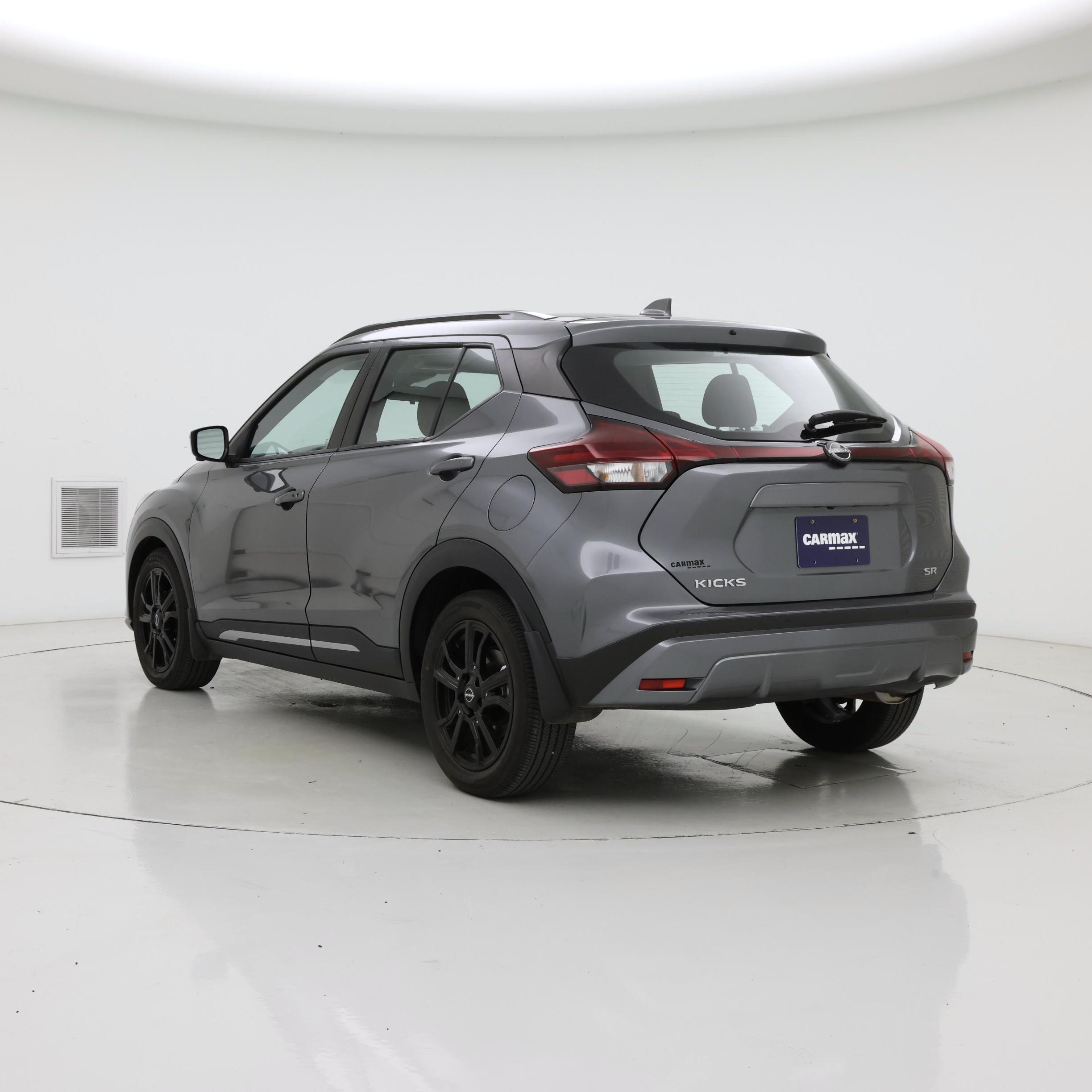 Thumbnail: 2024 Nissan Kicks - 2