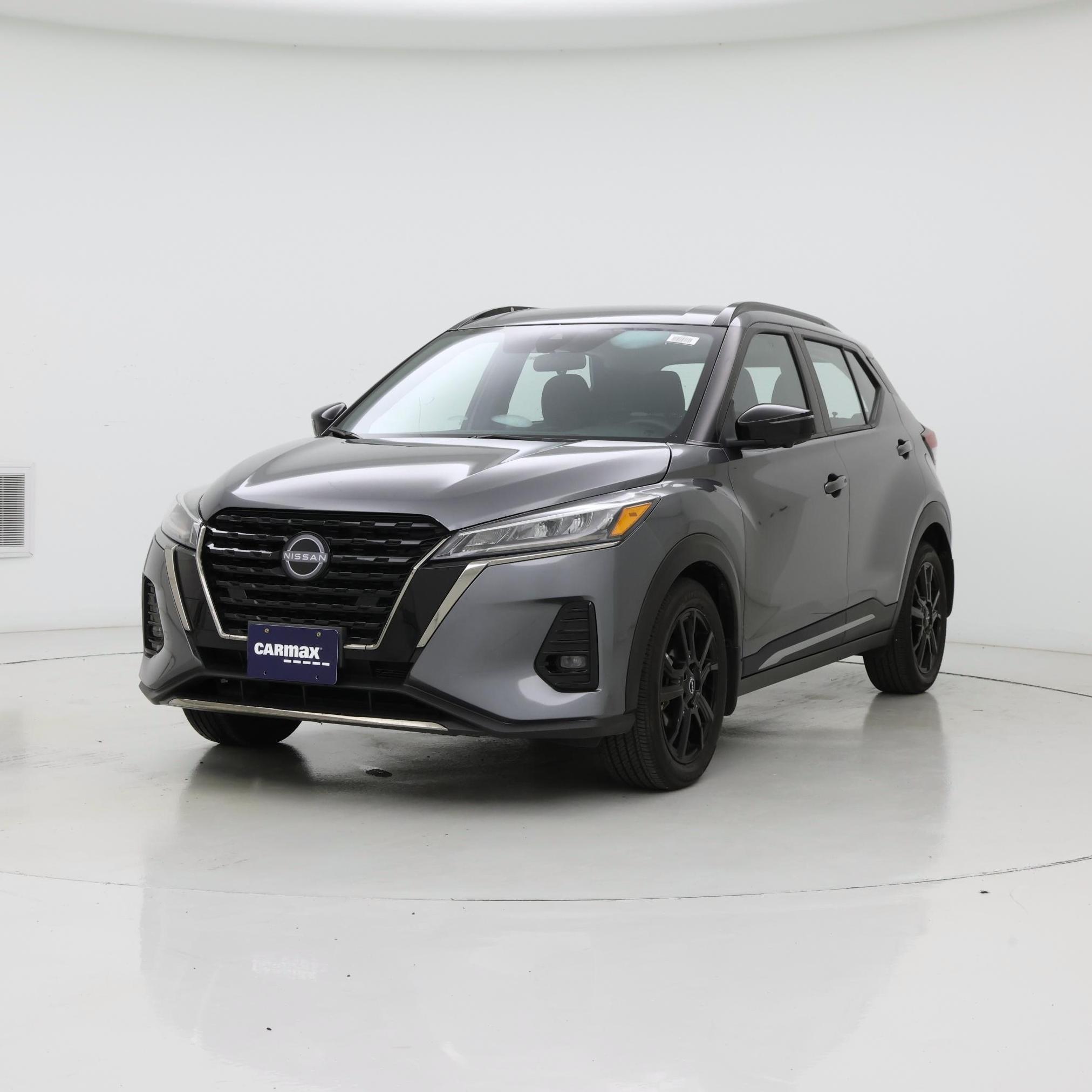 Thumbnail: 2024 Nissan Kicks - 4