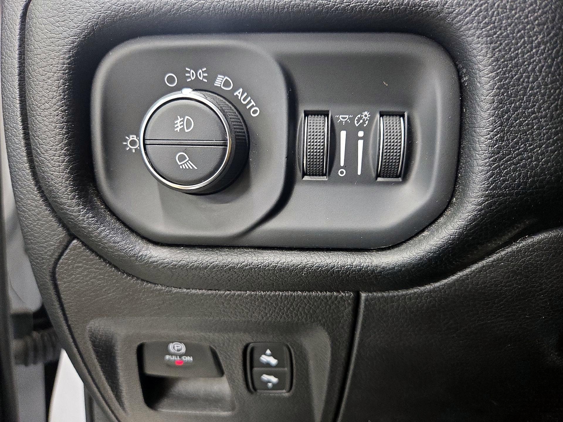 Thumbnail: 2022 RAM 1500 - 13