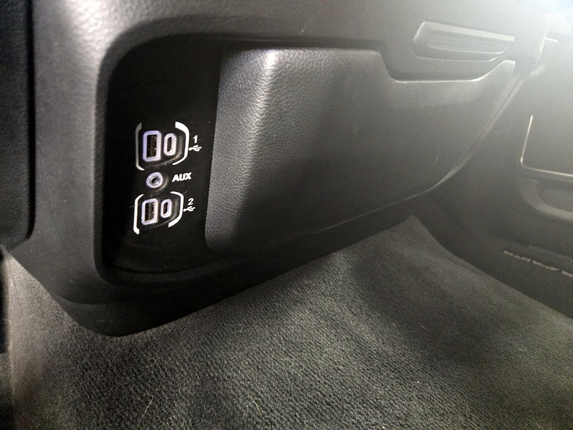 Thumbnail: 2022 RAM 1500 - 17