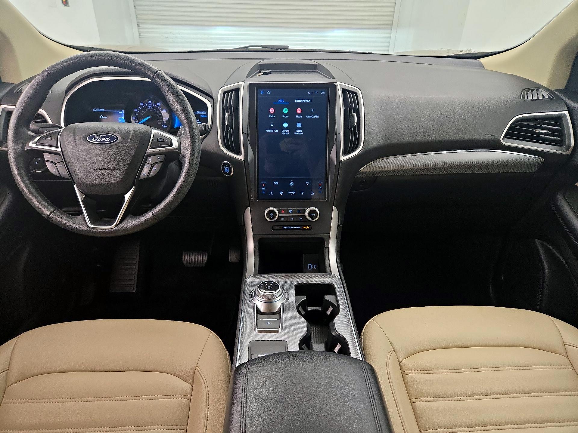 Thumbnail: 2021 Ford Edge - 9
