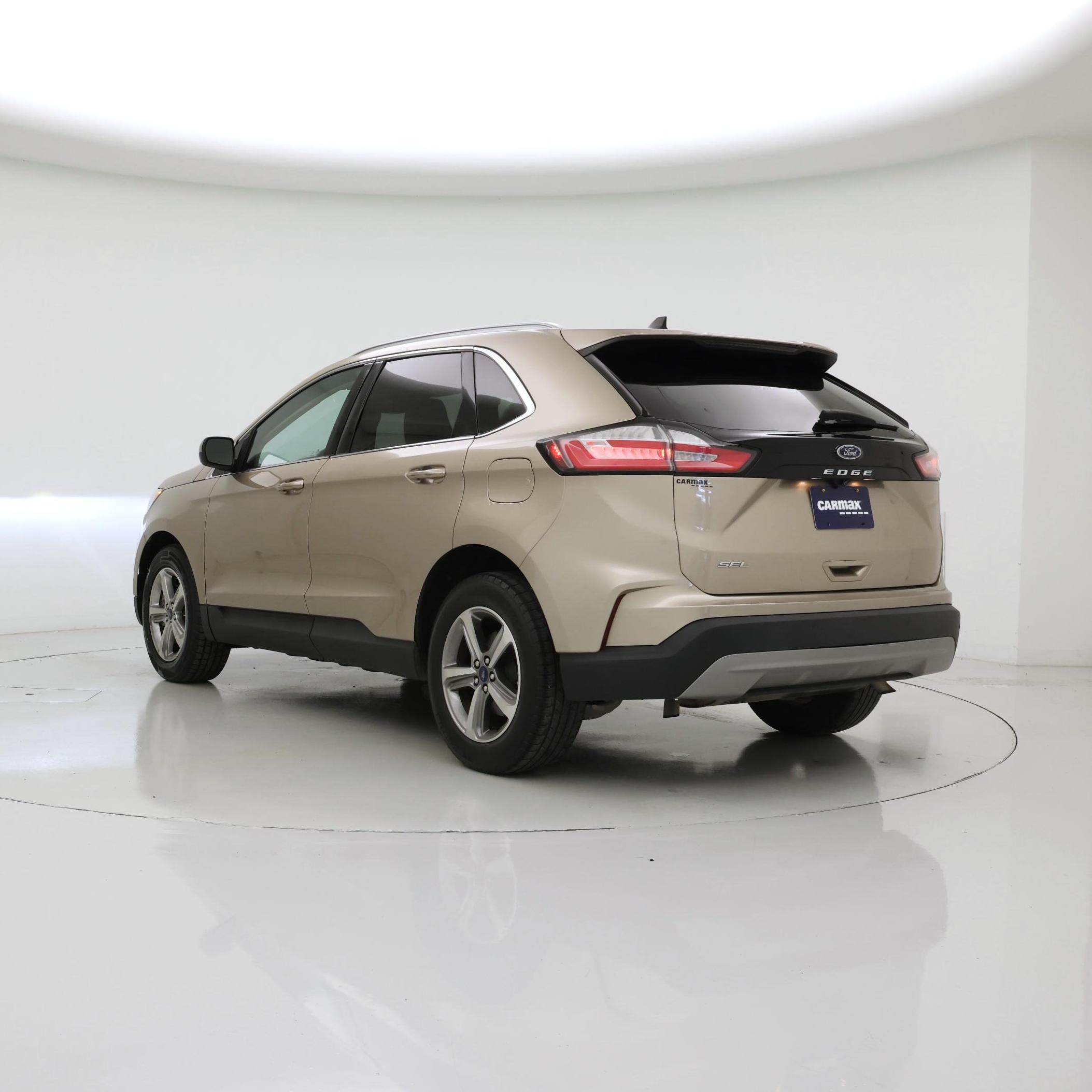 Thumbnail: 2021 Ford Edge - 2