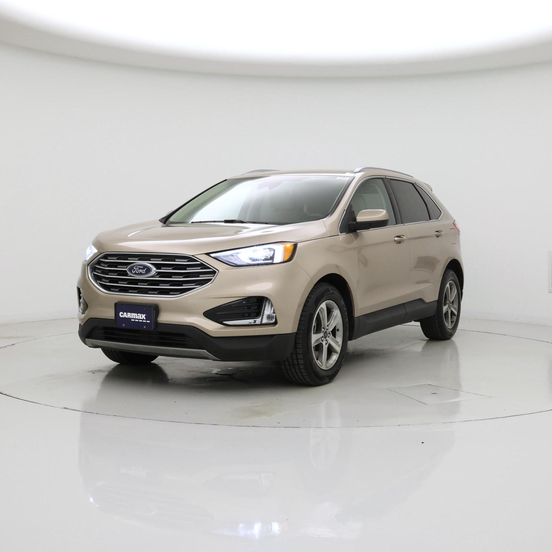 Thumbnail: 2021 Ford Edge - 4