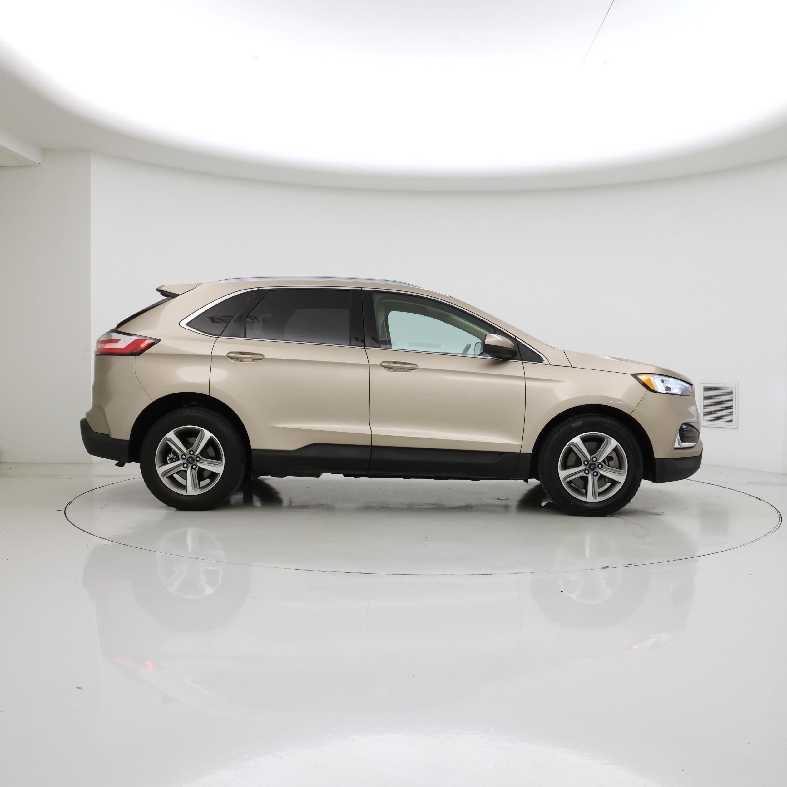 Thumbnail: 2021 Ford Edge - 7