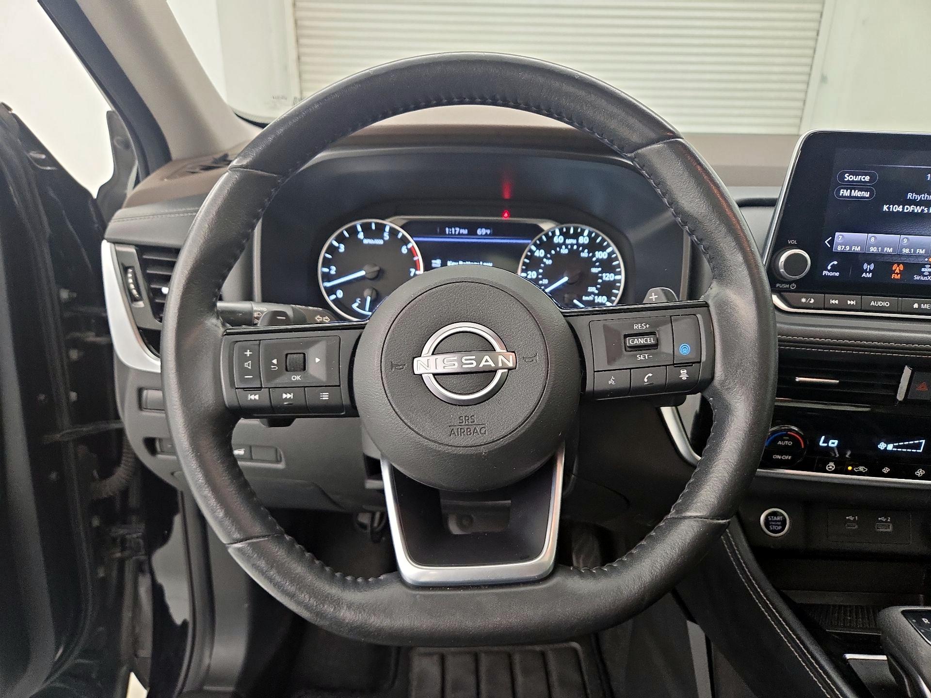 Thumbnail: 2023 Nissan Rogue - 10