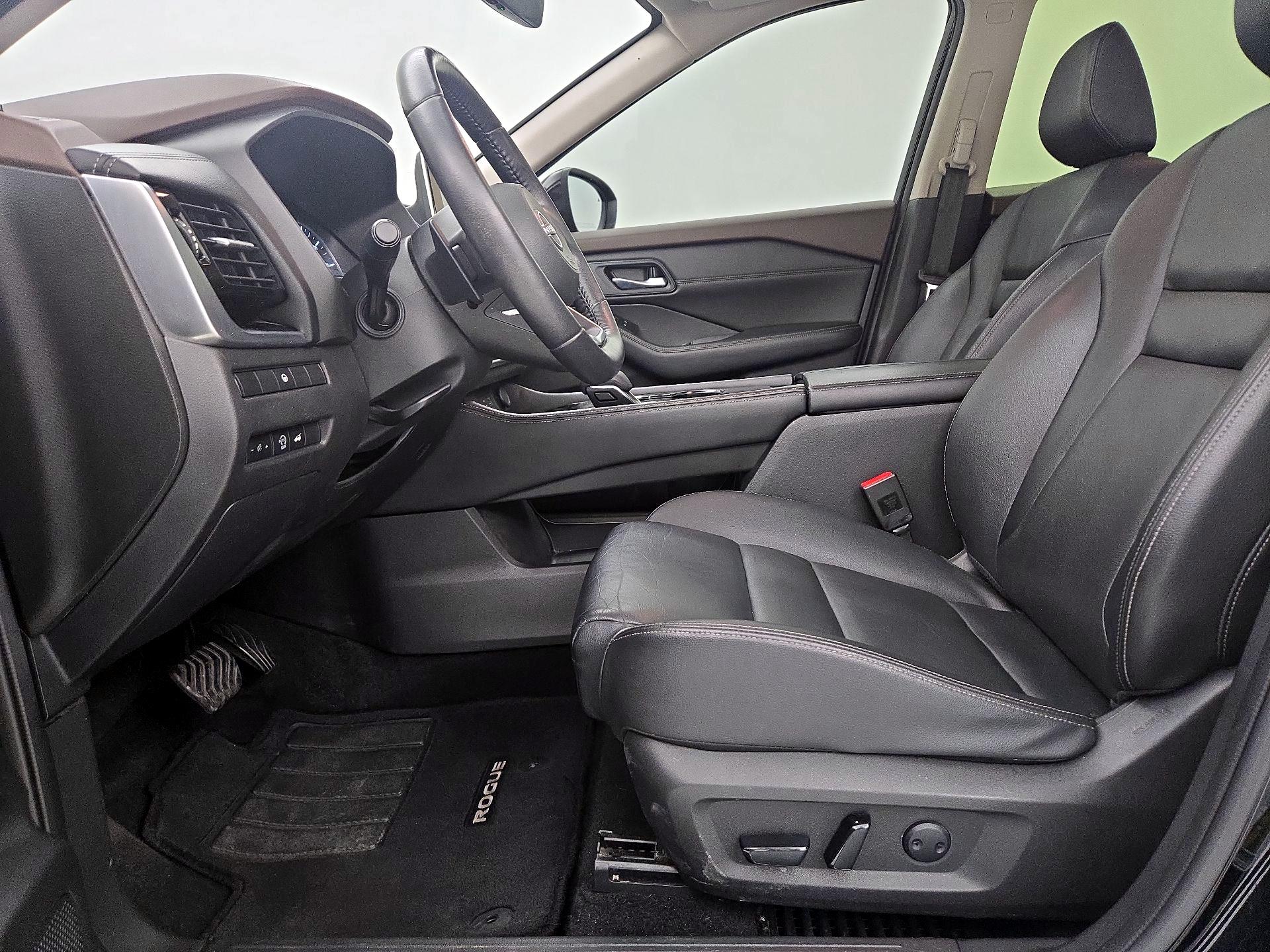 Thumbnail: 2023 Nissan Rogue - 11