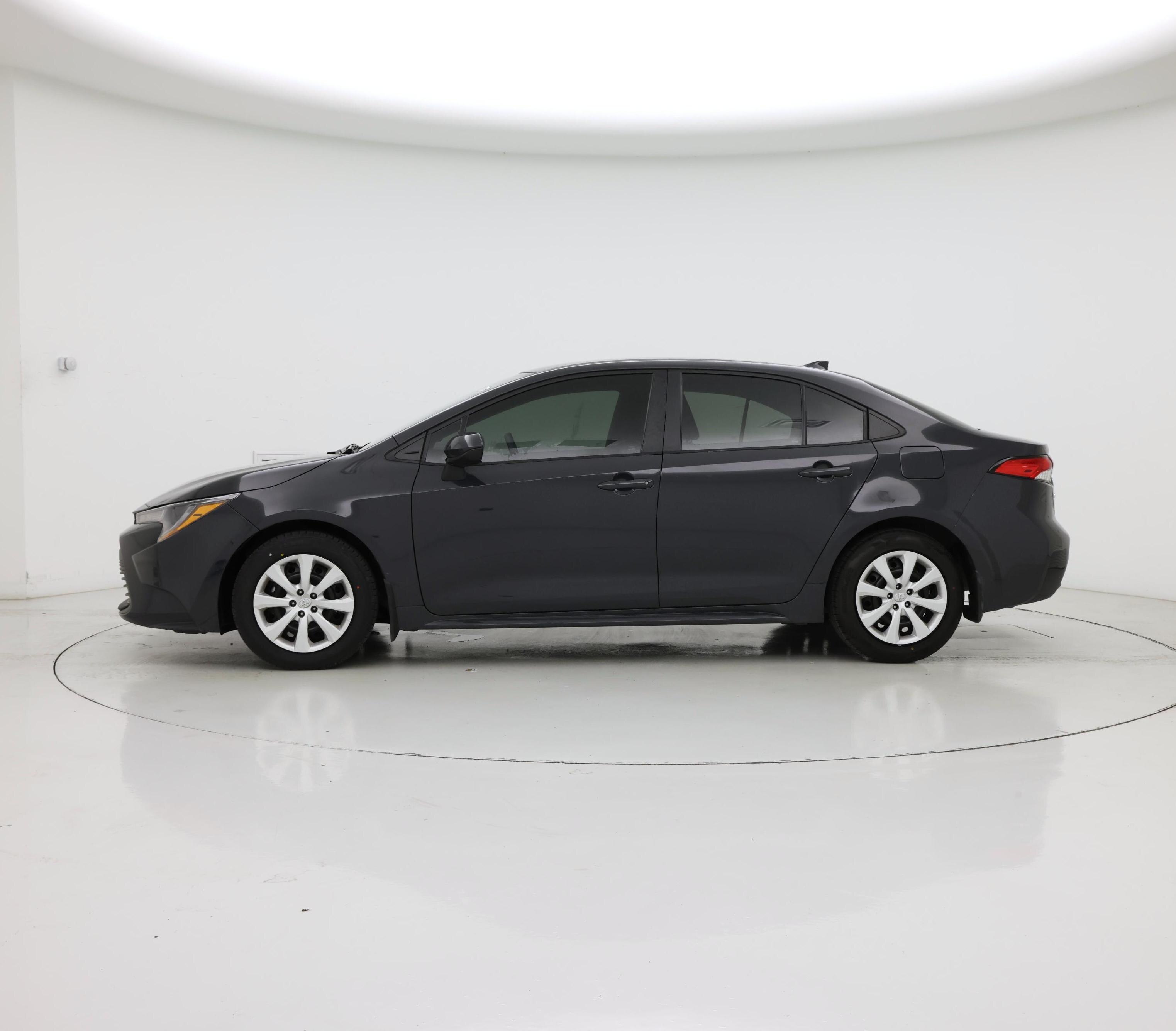 Thumbnail: 2024 Toyota Corolla - 3