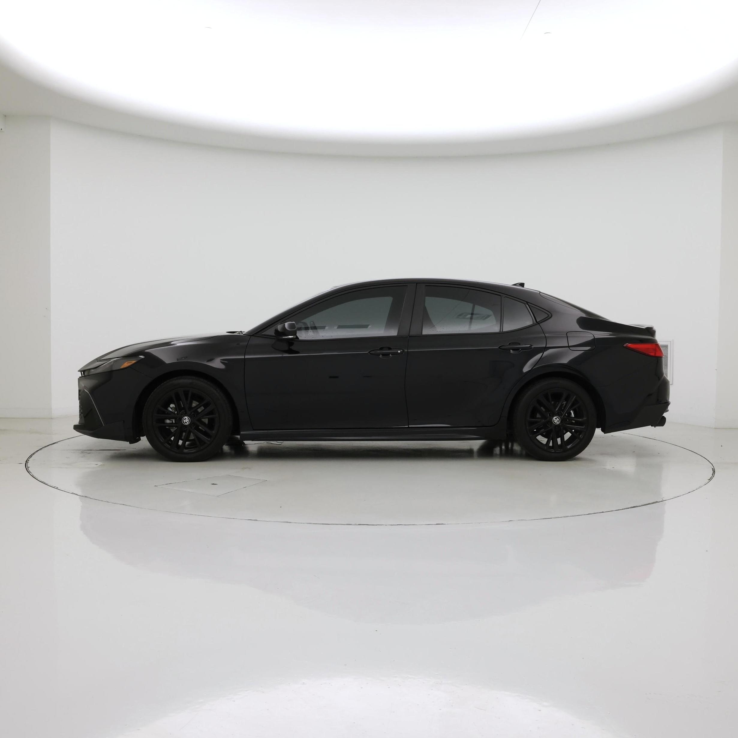 Thumbnail: 2025 Toyota Camry - 3