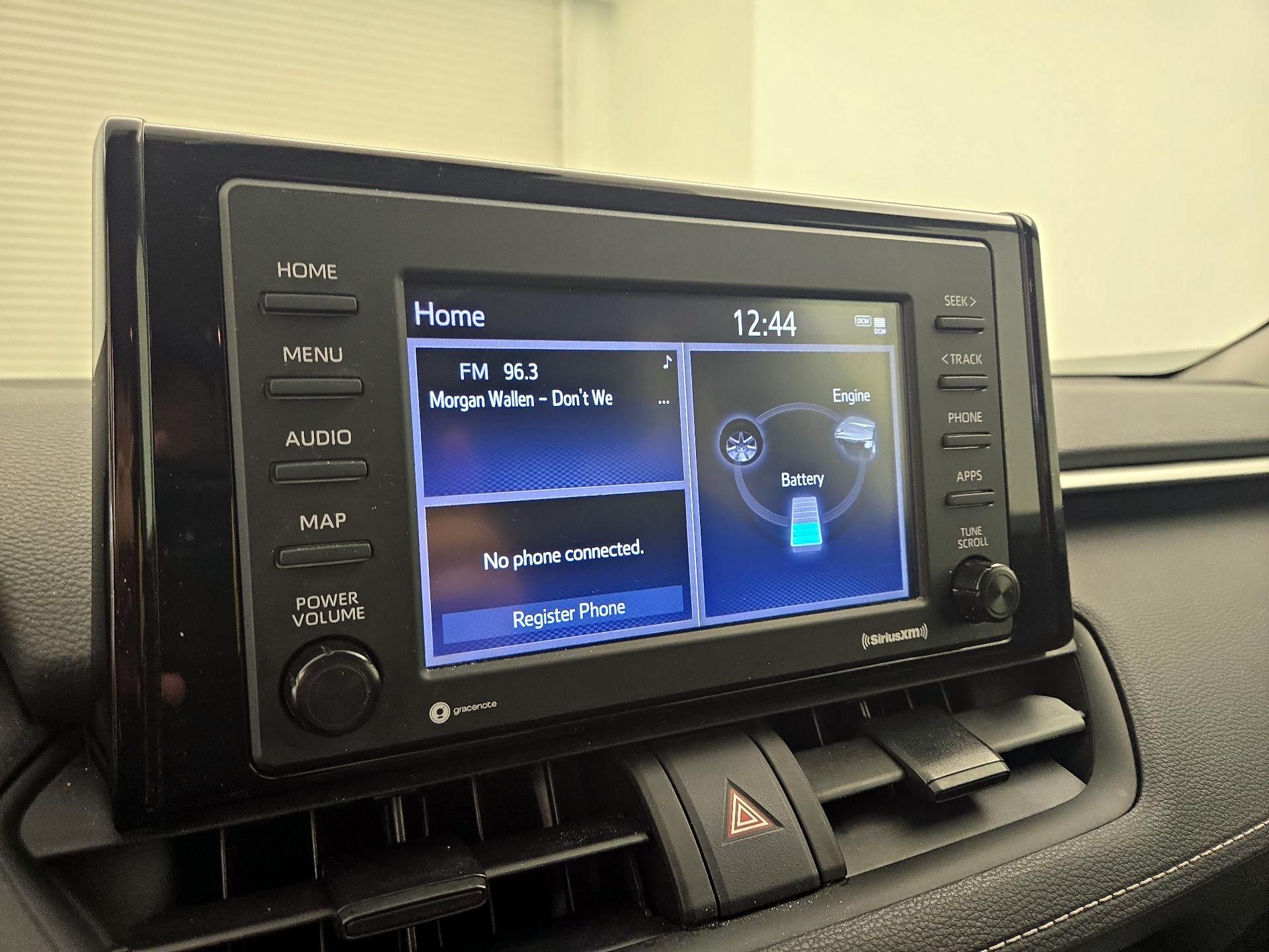 Thumbnail: 2021 Toyota RAV4 - 15