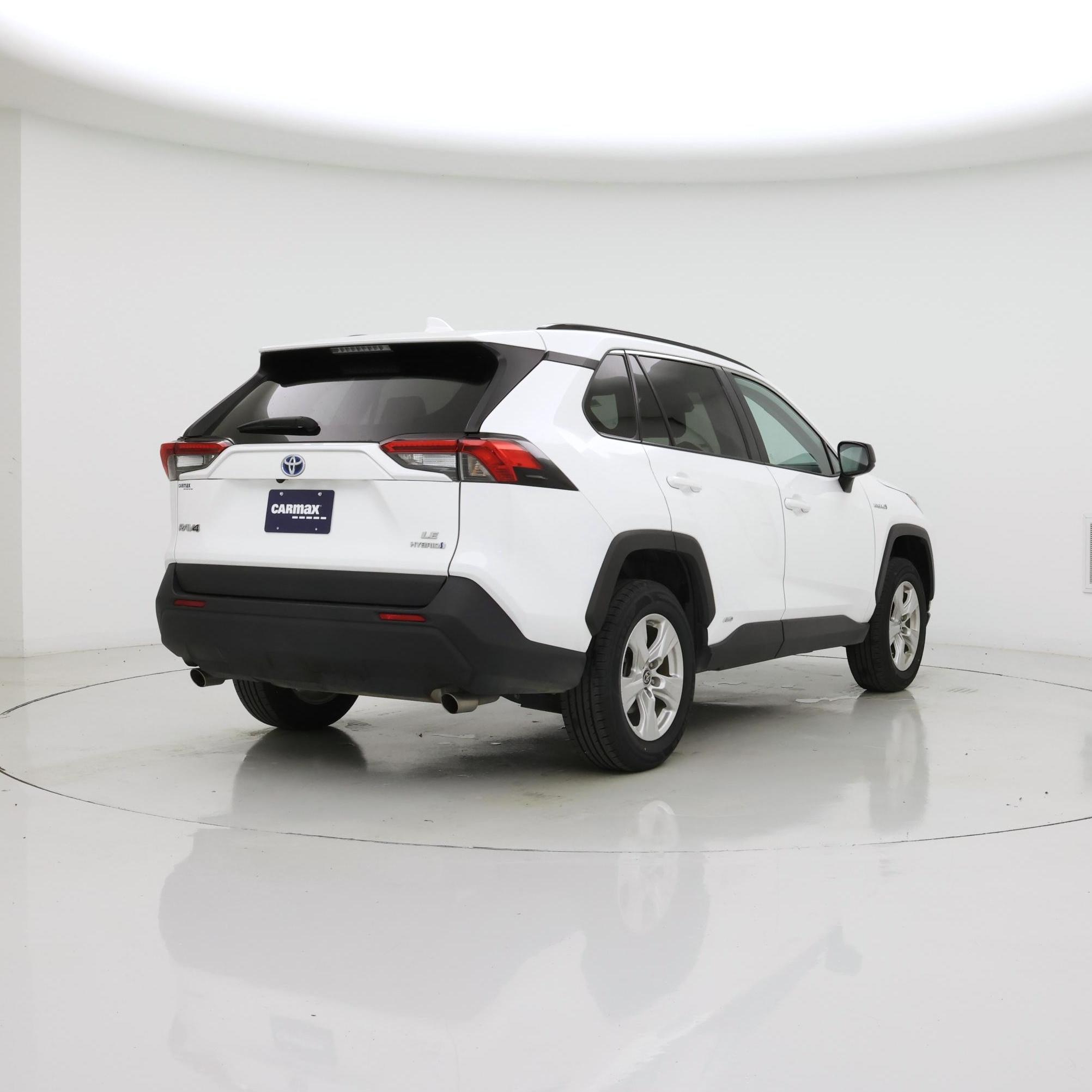 Thumbnail: 2021 Toyota RAV4 - 8