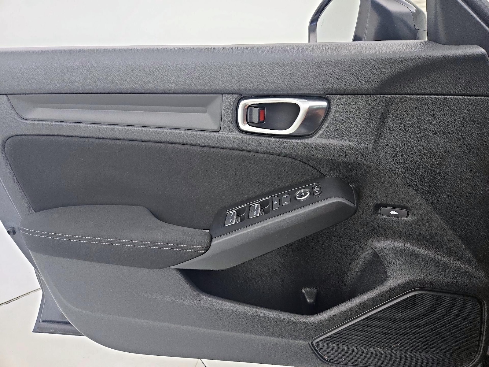 2025 Honda Civic Sport - Photo 13