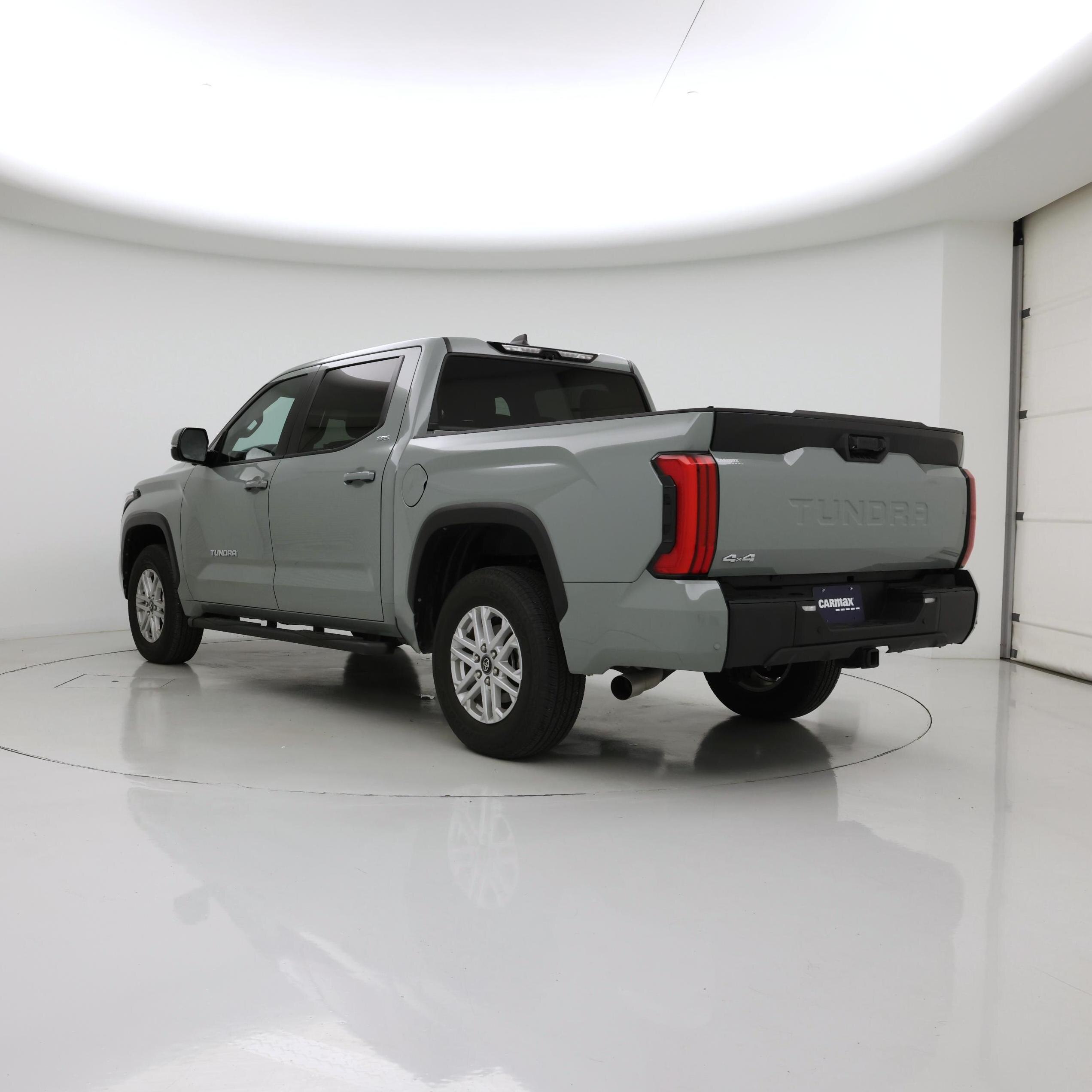 Thumbnail: 2025 Toyota Tundra - 2