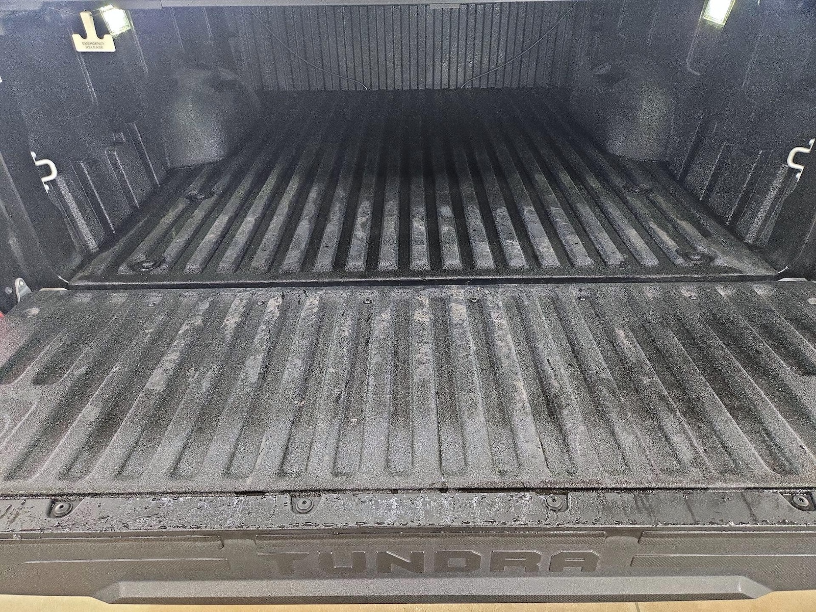 2025 Toyota Tundra SR5 - Photo 22