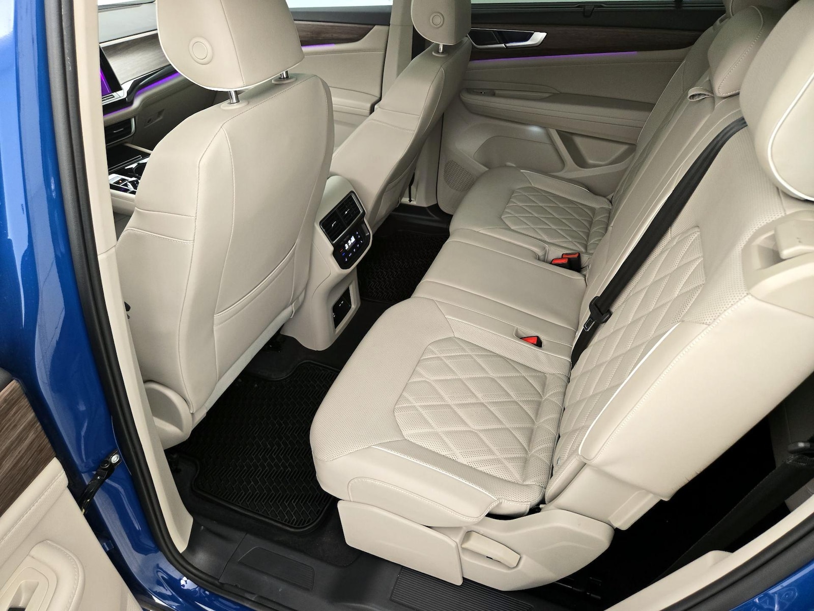 2025 Volkswagen Atlas SEL Premium R-Line - Photo 20