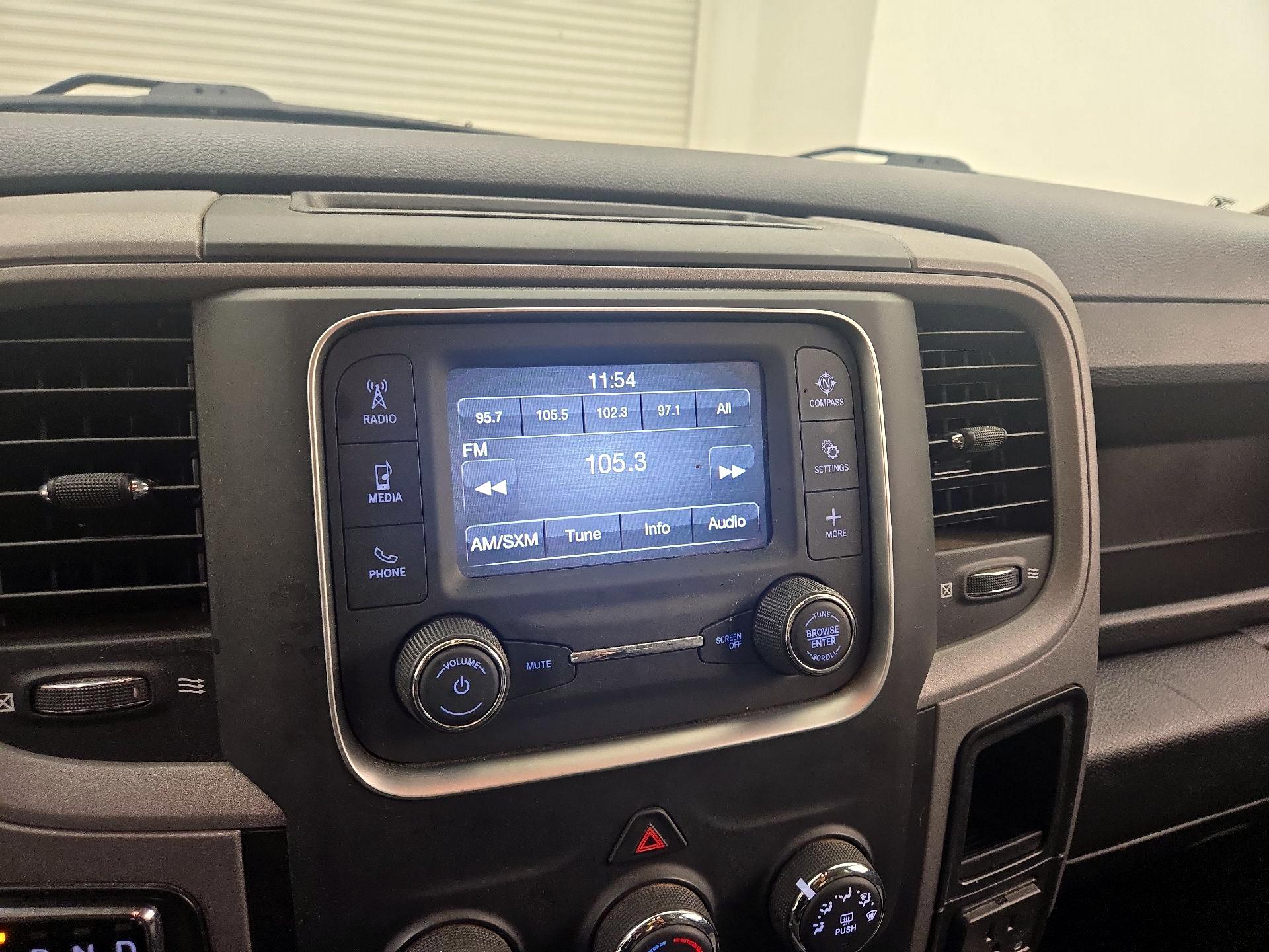 Thumbnail: 2021 RAM 1500 Classic - 13