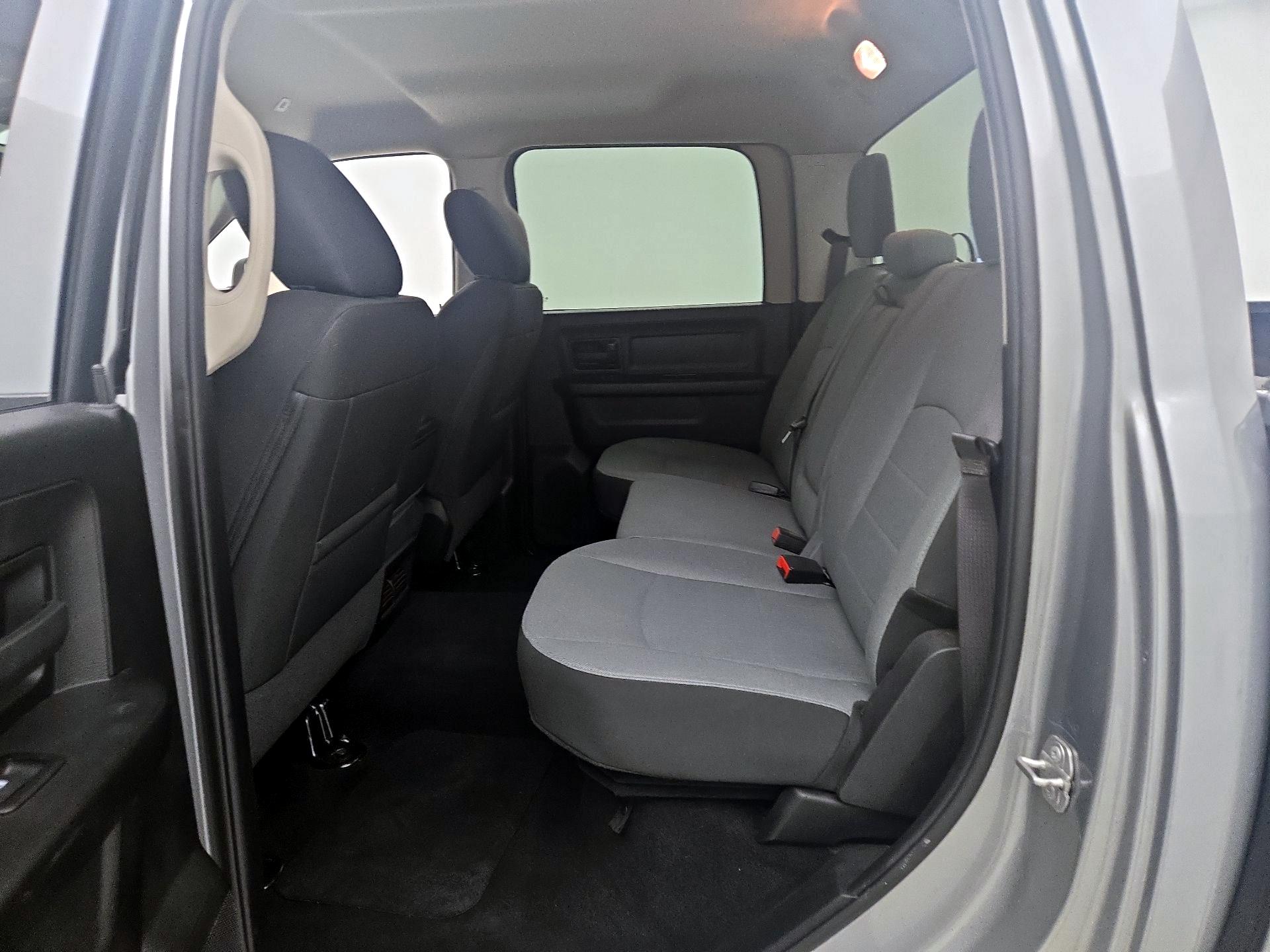 Thumbnail: 2021 RAM 1500 Classic - 17
