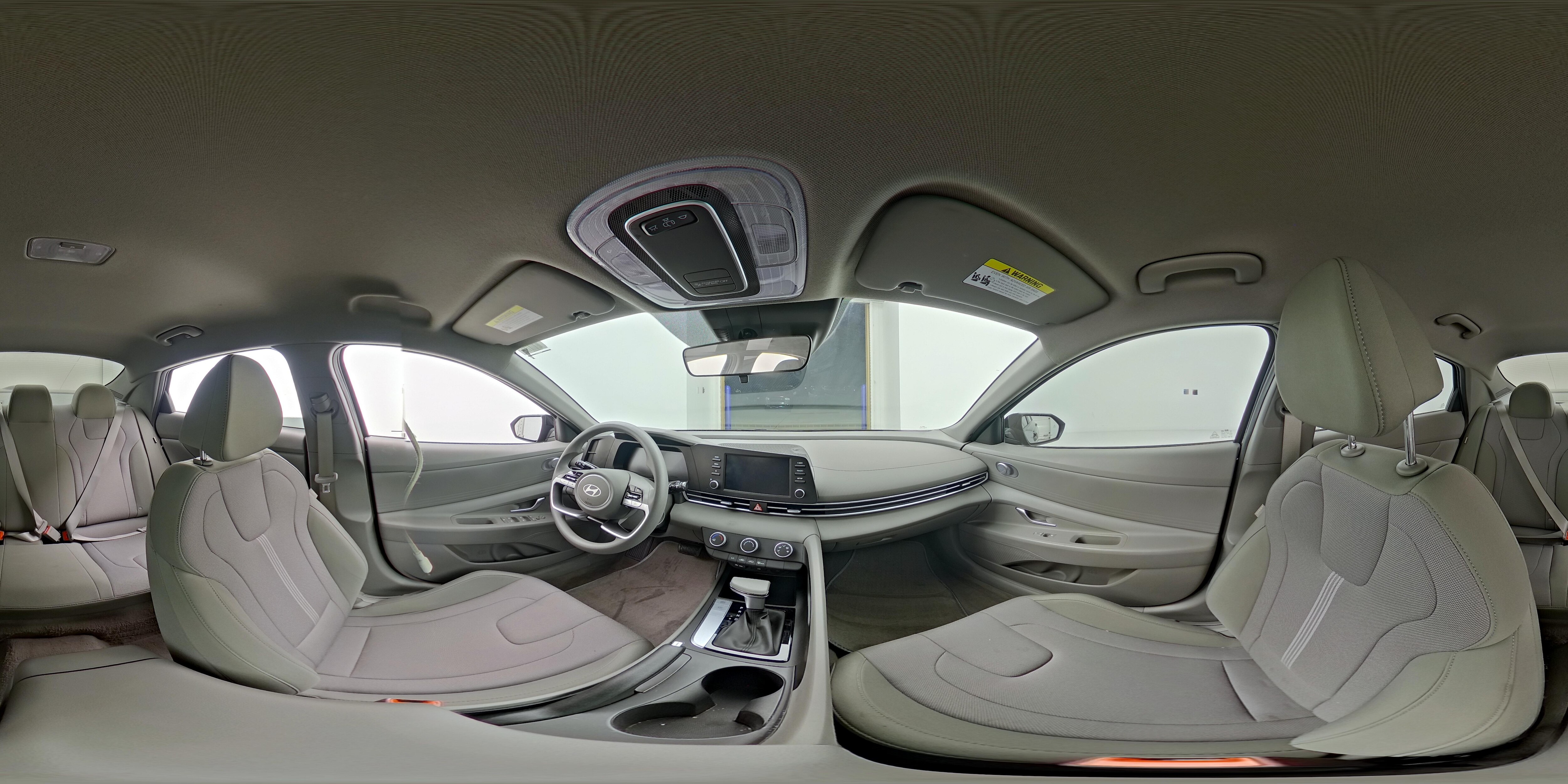 2024 Hyundai Elantra SE - Photo 24