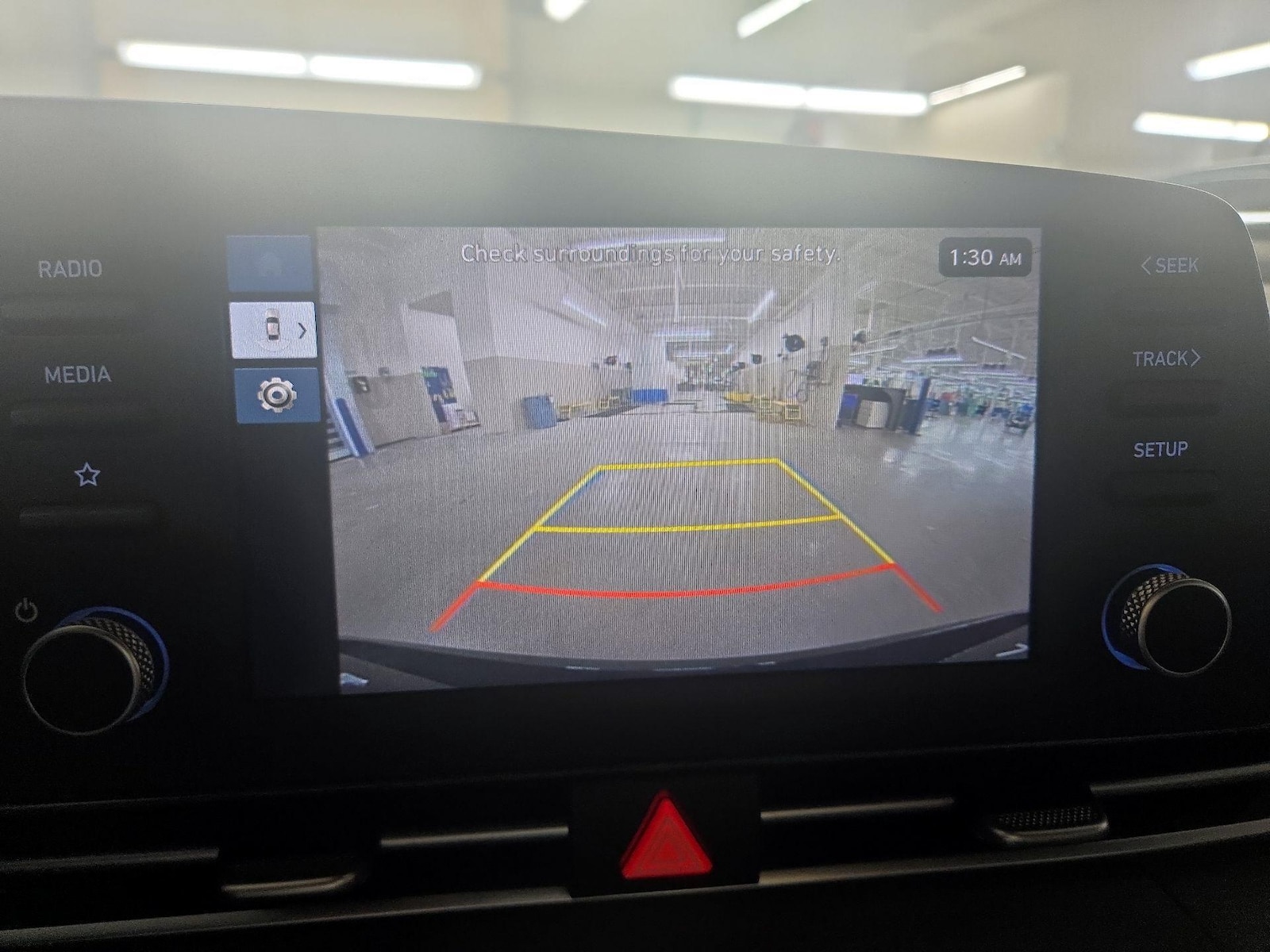 2024 Hyundai Elantra SE - Photo 15