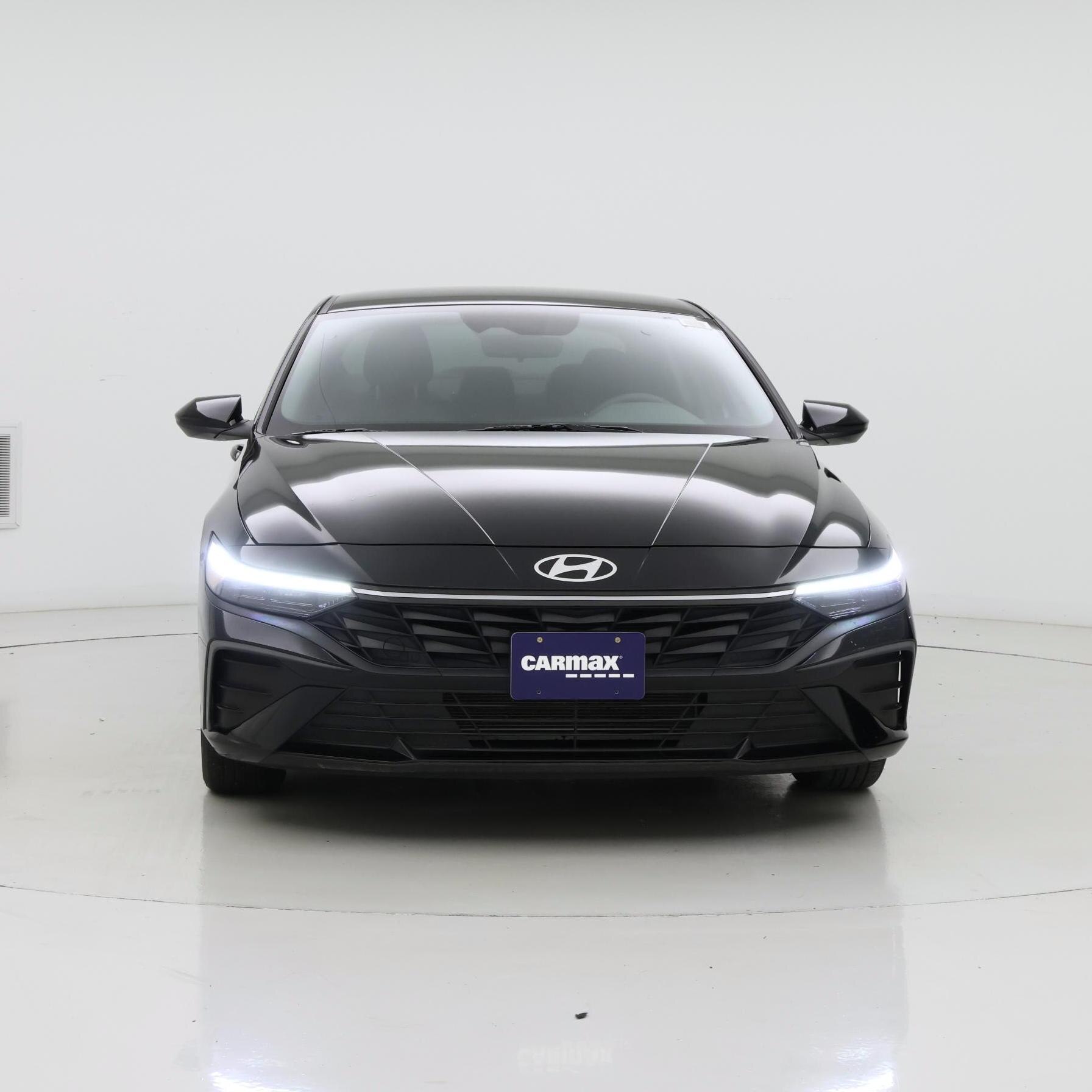 Thumbnail: 2024 Hyundai Elantra - 5