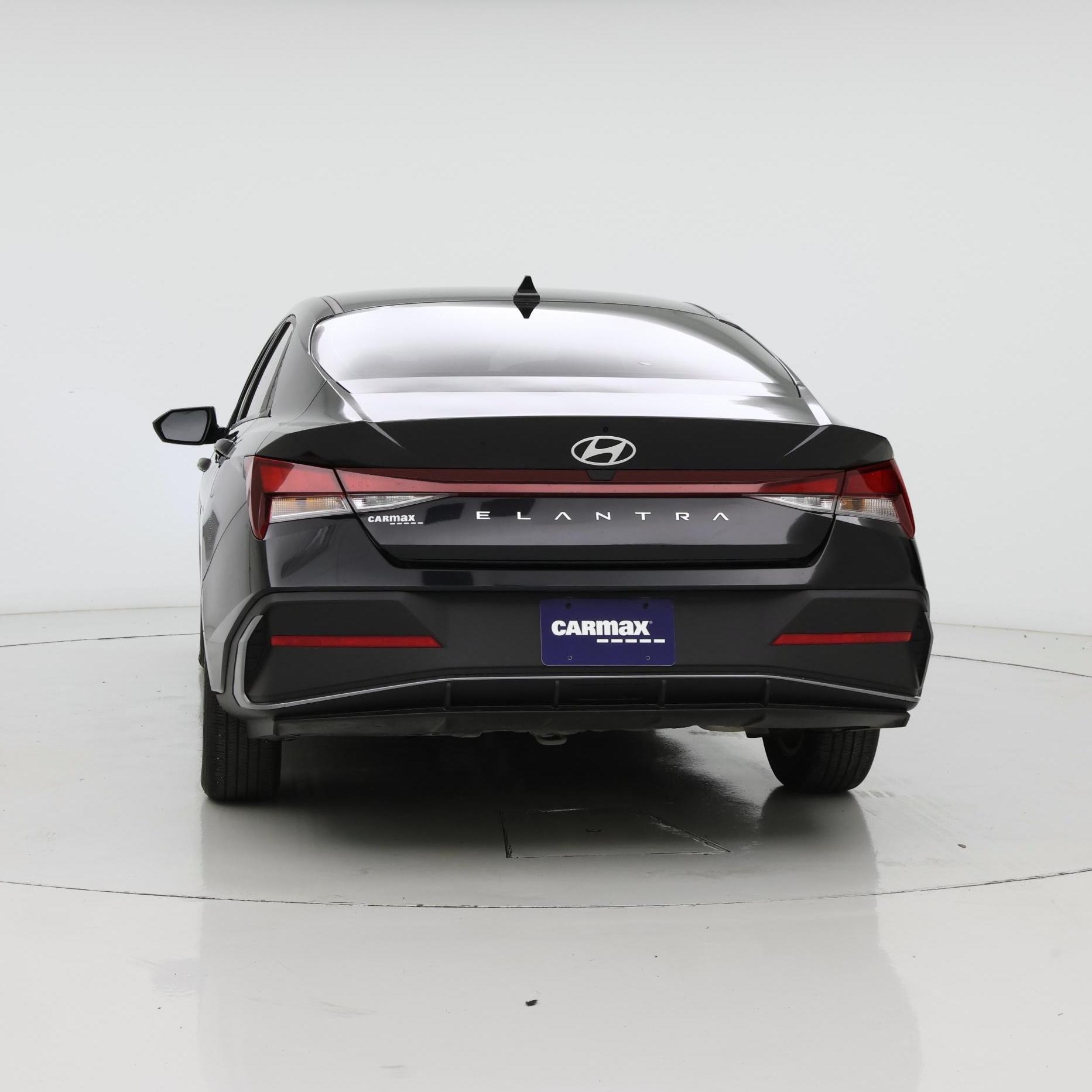 Thumbnail: 2024 Hyundai Elantra - 6